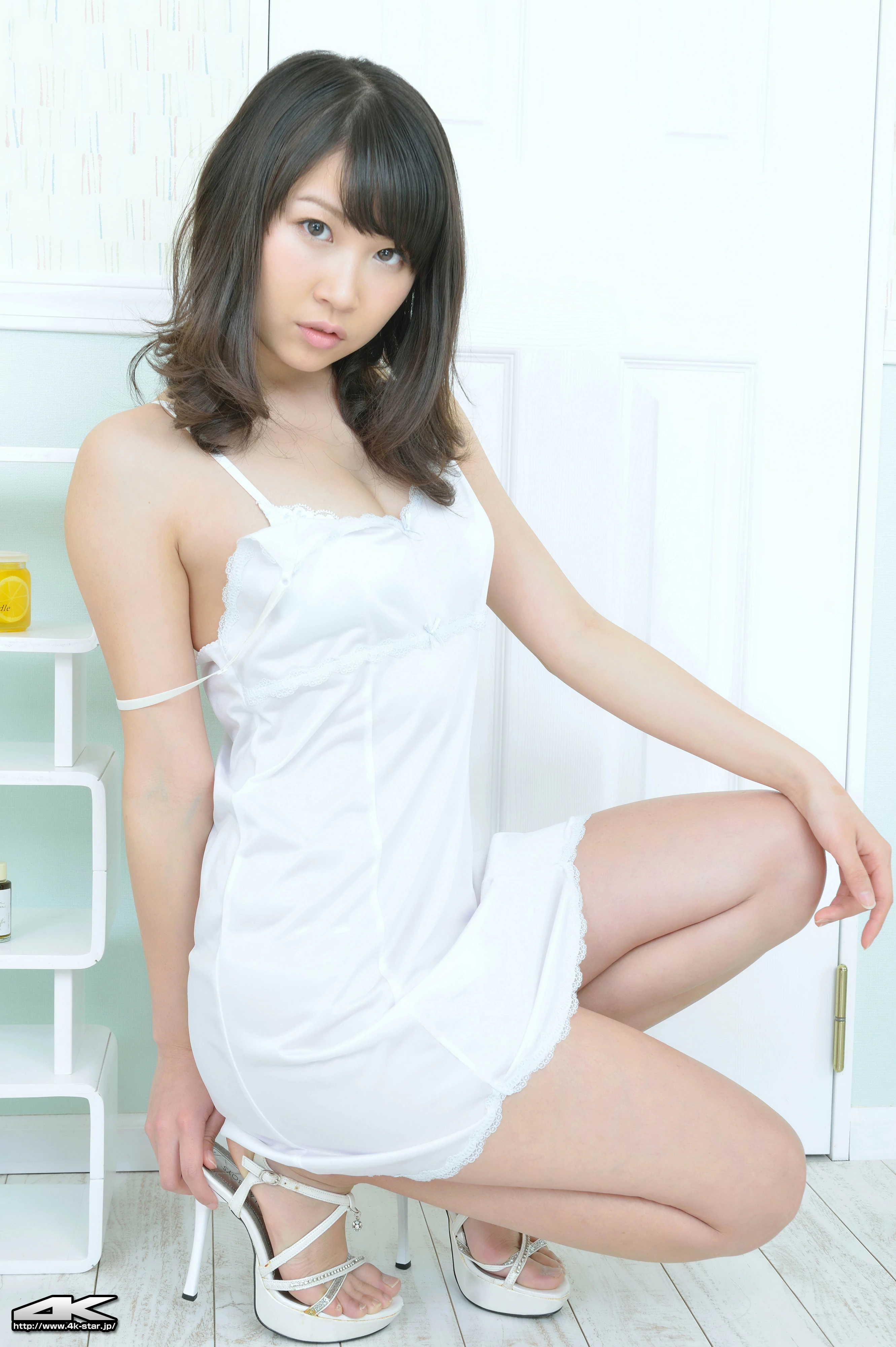 [4K-STAR套图]No.00179 吉田ゆい（よしだゆい，Yui Yoshida）白色吊带睡衣加蕾丝内衣性感私房写真集,