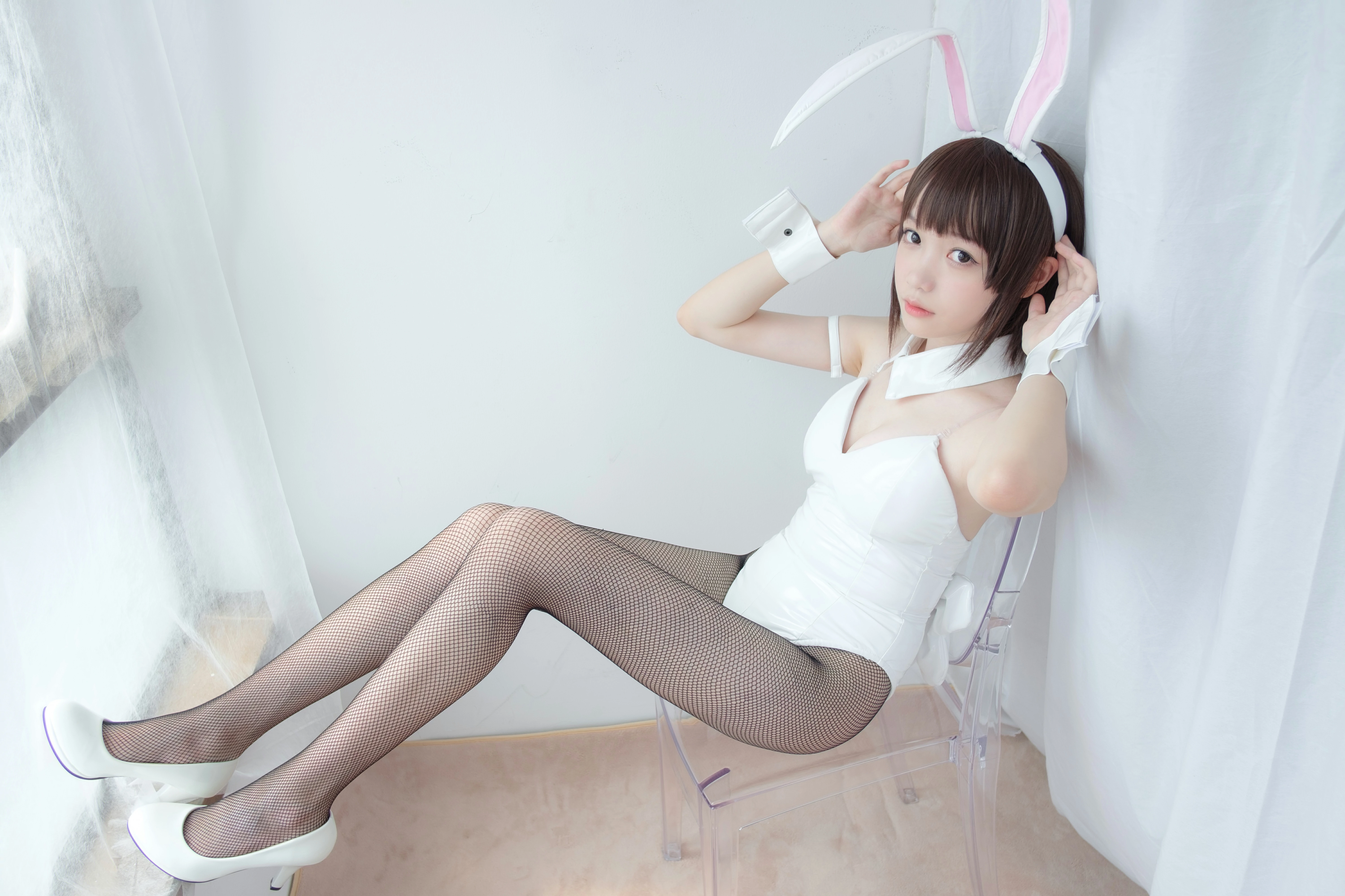 [森萝财团]LOVEPLUS-0001 性感小萝莉 情趣兔女郎制服内衣加黑色丝袜美腿私房写真集,