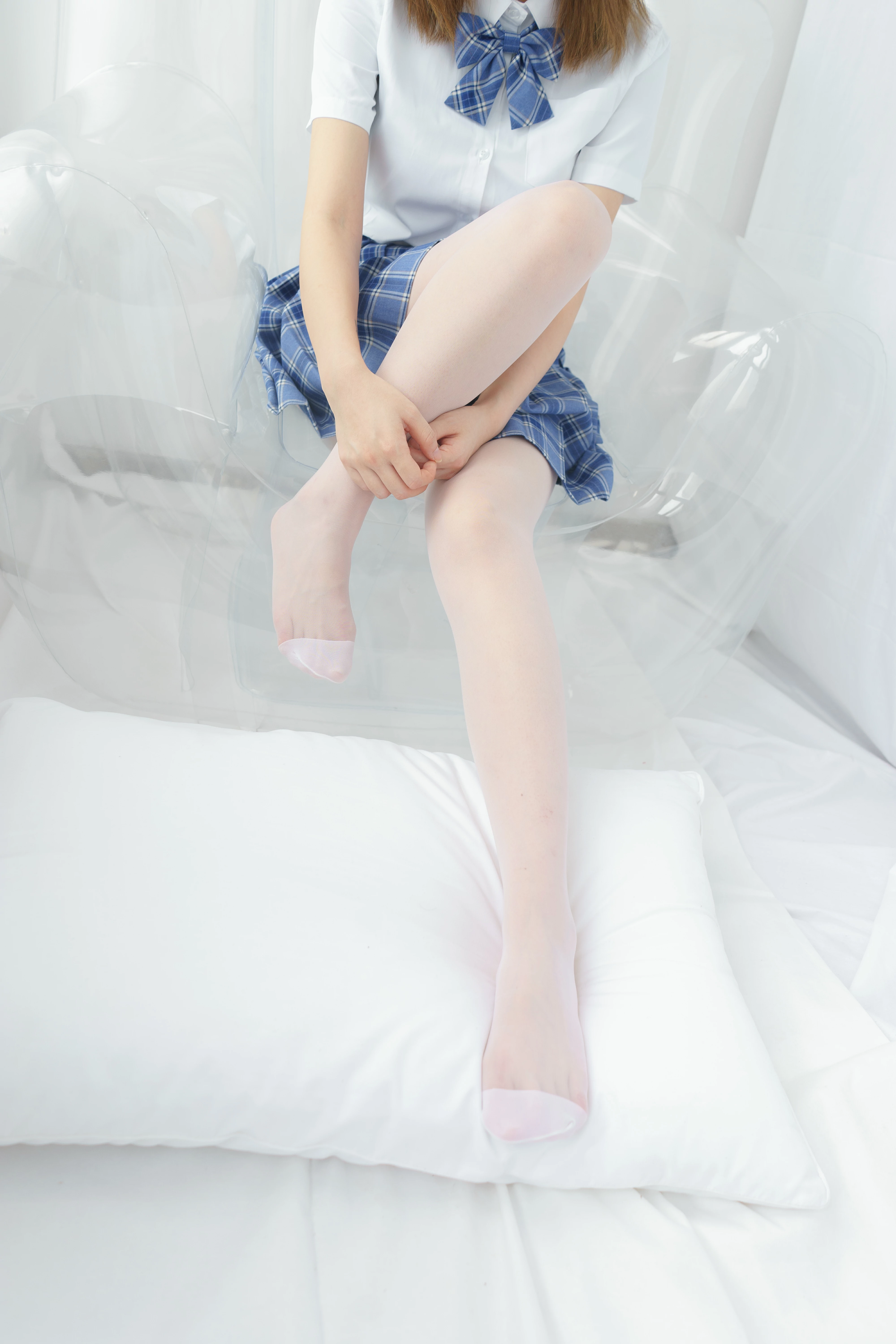 [森萝财团]BETA-030 清纯学妹小萝莉 白色短袖衬衫与蓝色短裙加白色丝袜美腿性感私房写真集,