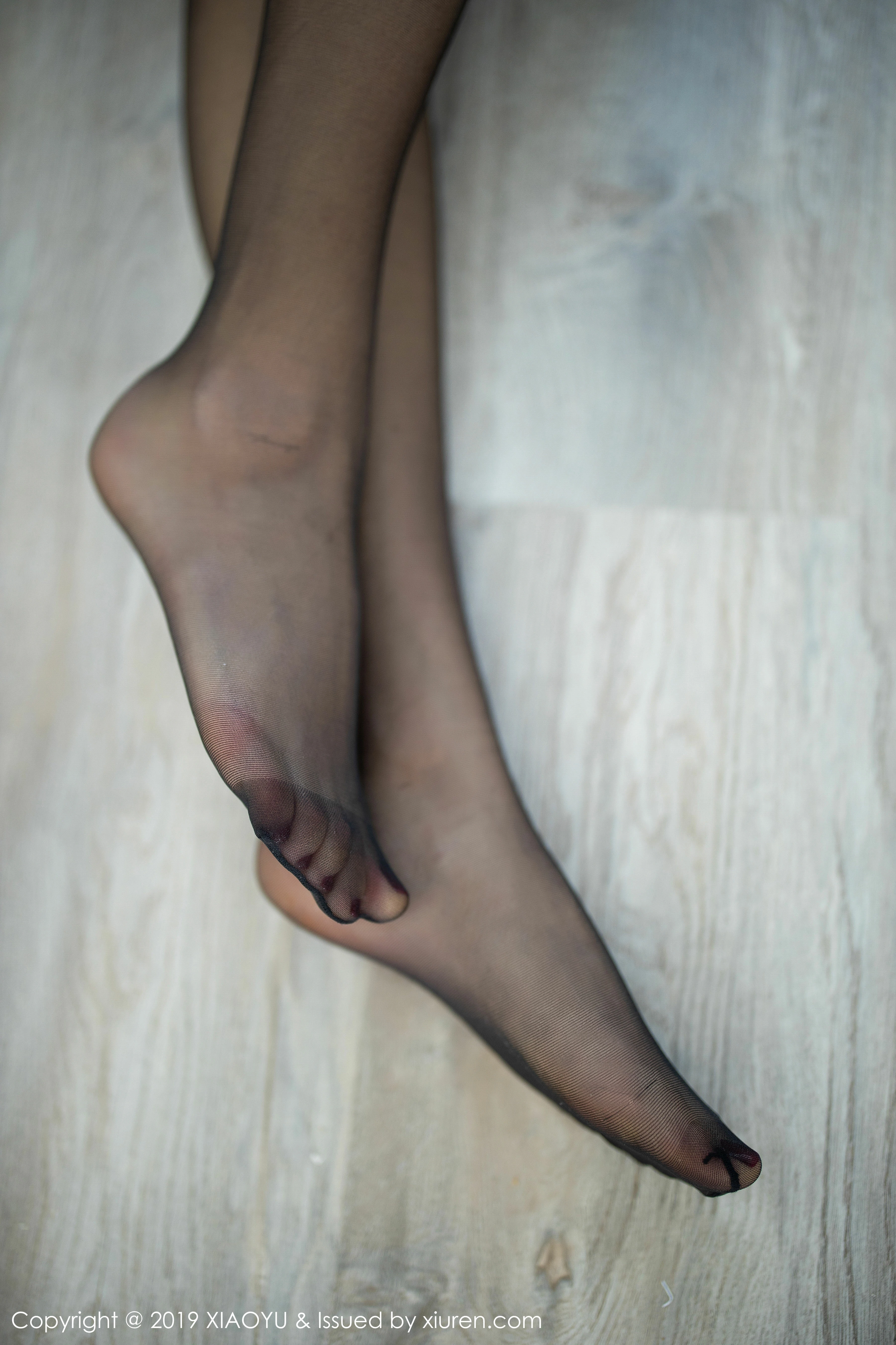 [XIAOYU语画界]YU20191225VOL0222 童颜巨乳 Miko酱吖 透视睡衣与黑色蕾丝内衣加黑色丝袜美腿性感私房写真集,