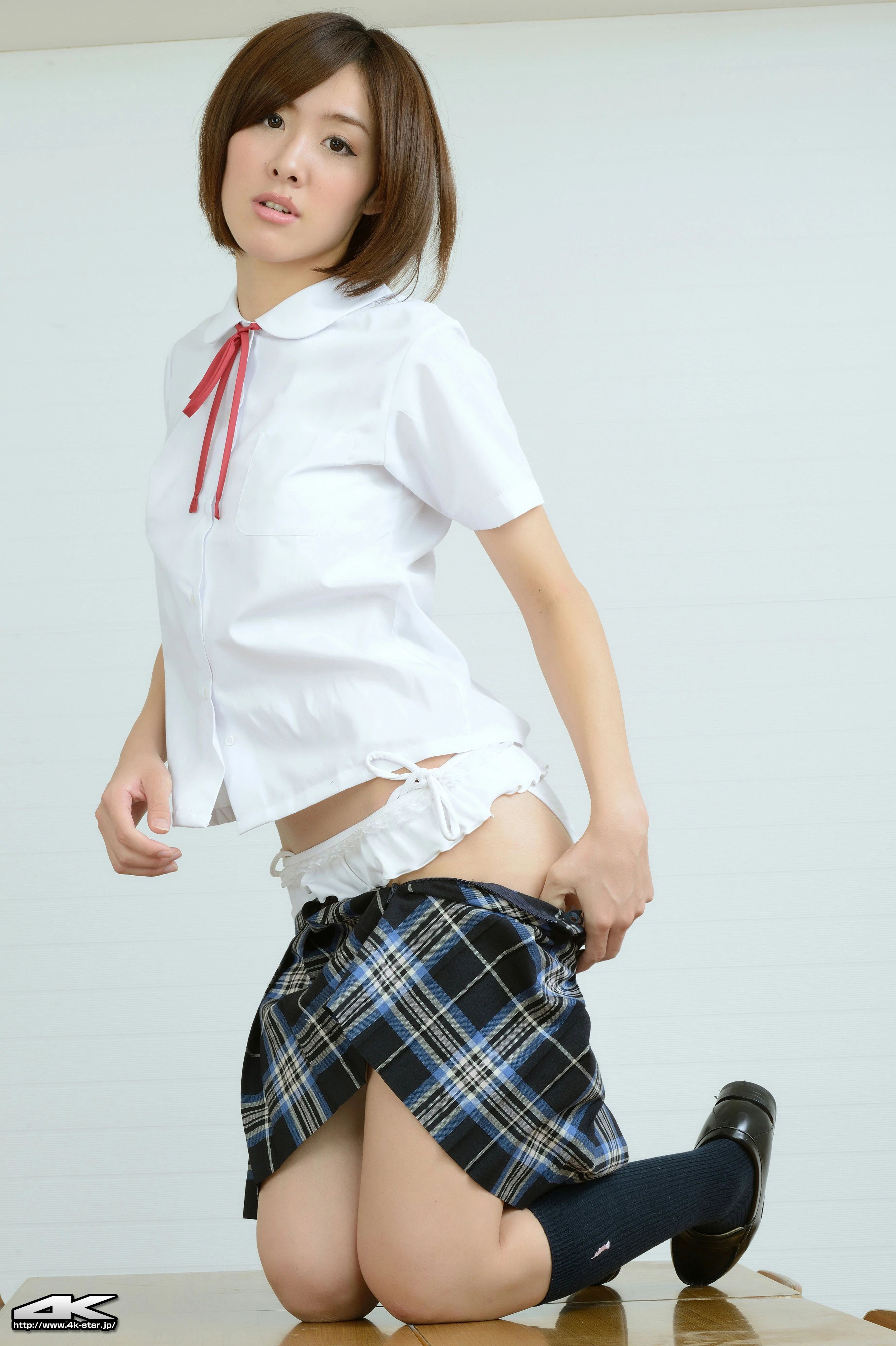 [4K-STAR套图]No.00233 なぎさりん Rin Nagisa 白色高中女生制服短裙性感私房写真集,