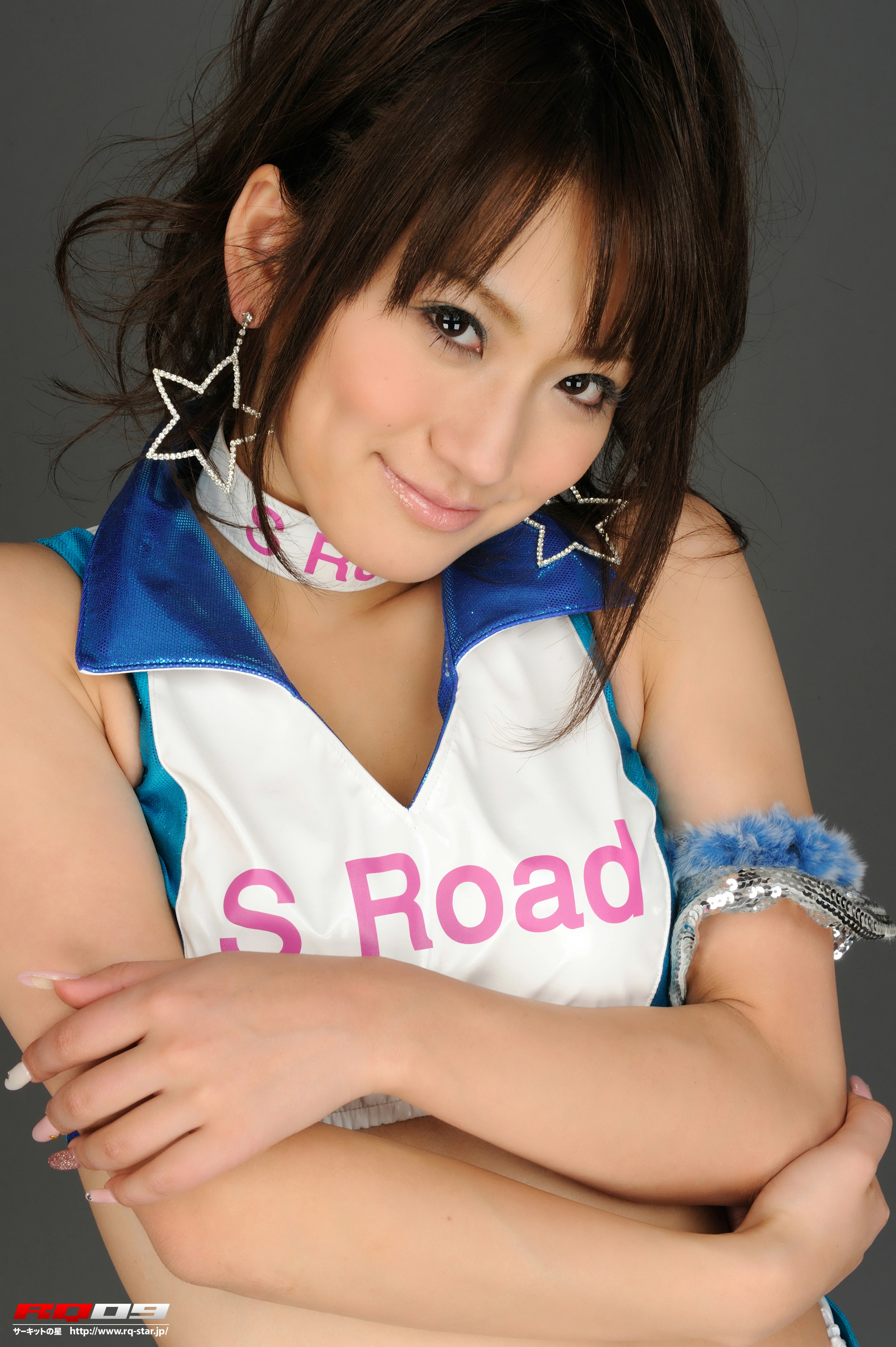 [RQ-STAR写真]No.00253 香西咲（こうざいさき，Saki Kouzai）性感赛车女郎制服私房写真集,