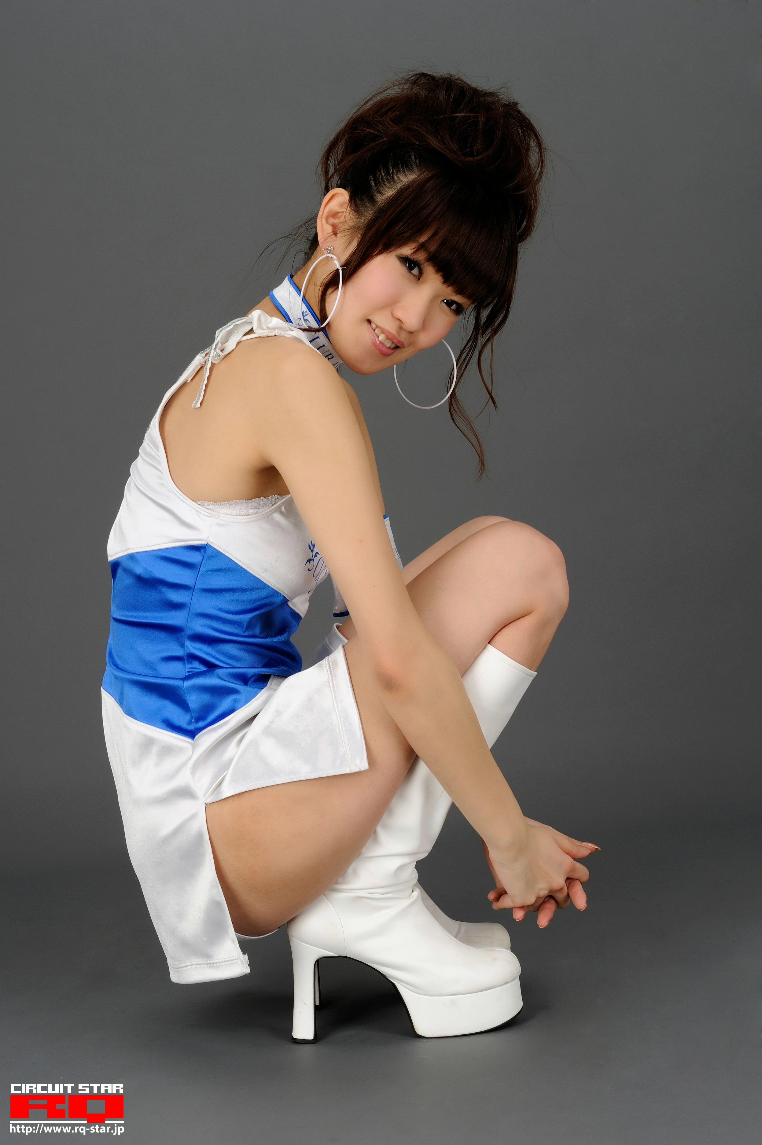 [RQ-STAR写真]No.00272 赛车女郎 福岡愛 Megumi Fukuoka 白色连身制服裙性感私房写真集,