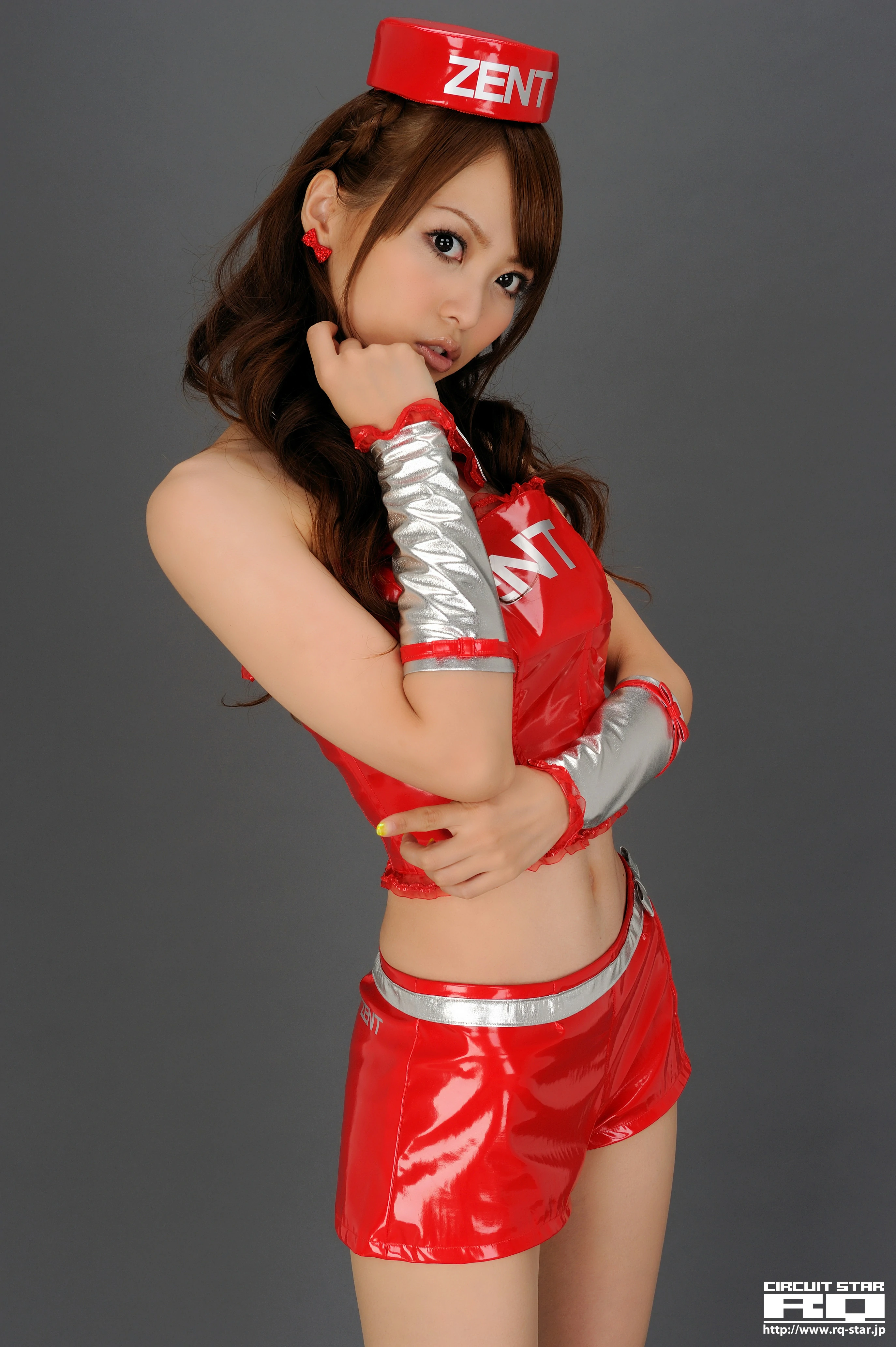[RQ-STAR写真]NO.00316 成岛桃香（成島桃香，Momoka Narushima）红色赛车女郎制服性感私房写真集,