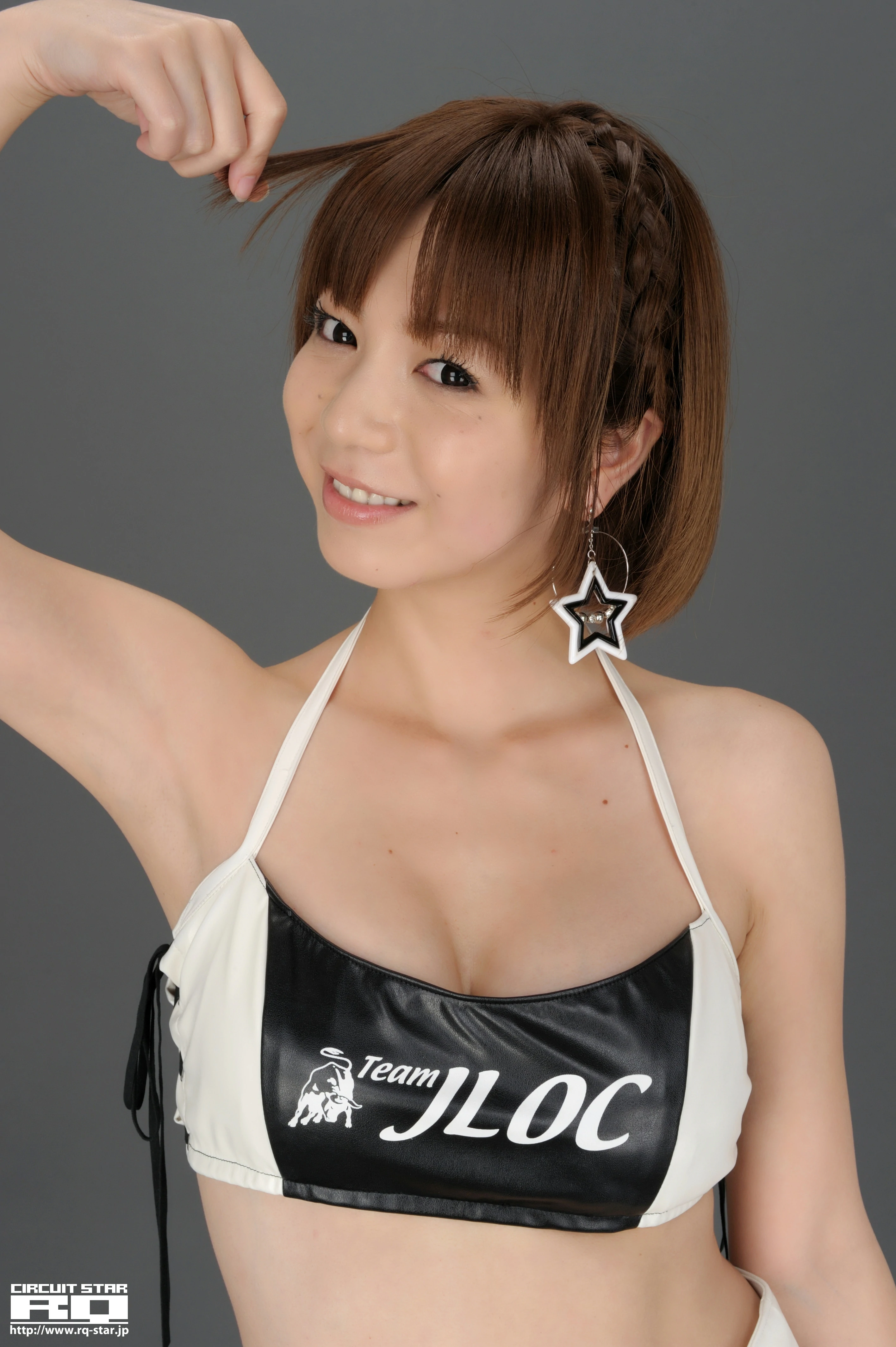 [RQ-STAR写真]NO.00326 水野千春（水野ちはる，Chiharu Mizuno）黑色赛车女郎制服性感私房写真集,