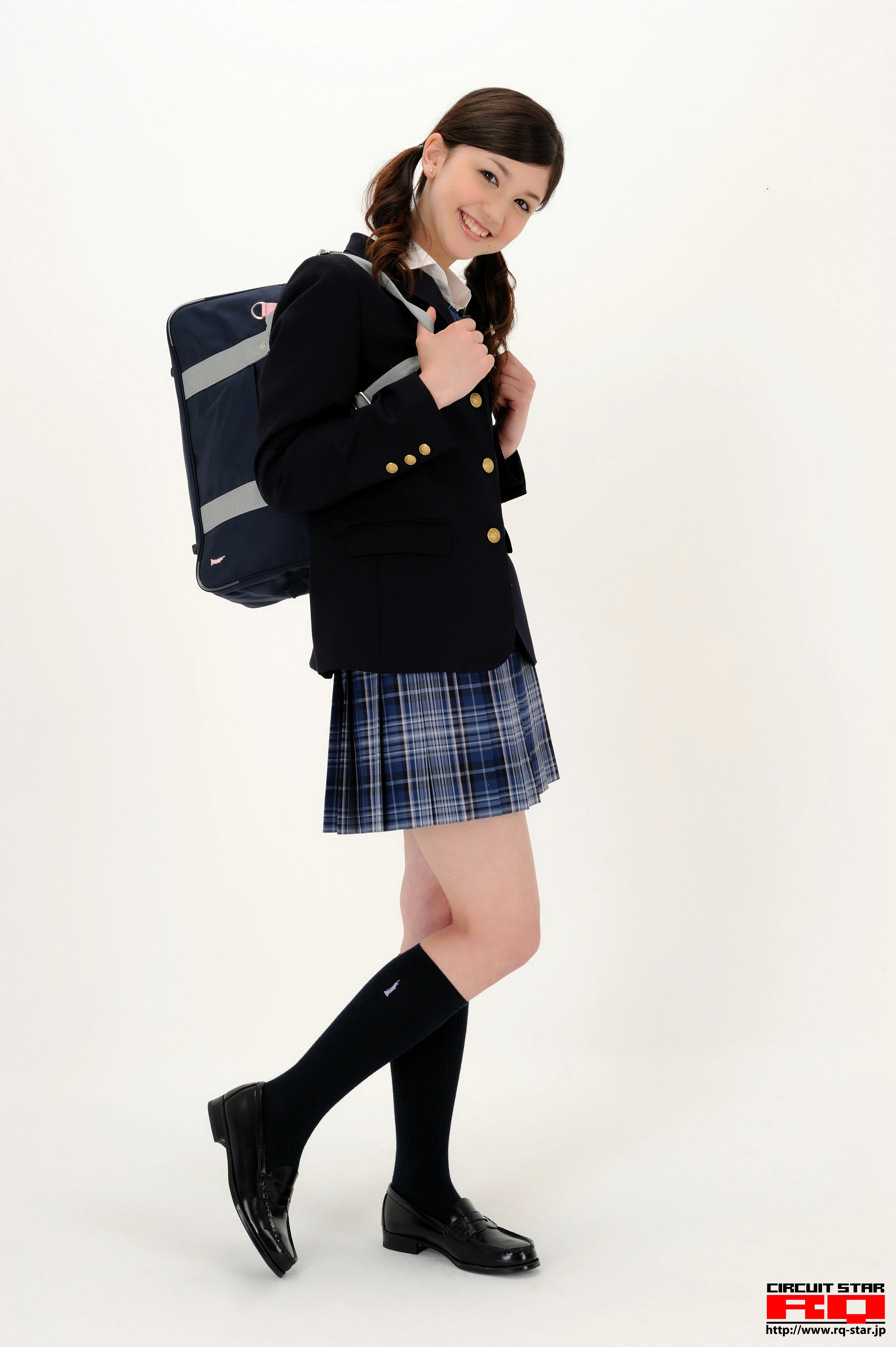 [RQ-STAR写真]NO.00348 久保エイミー(久保艾米，Amy Kubo)日本高中女生制服与短裙性感私房写真集,