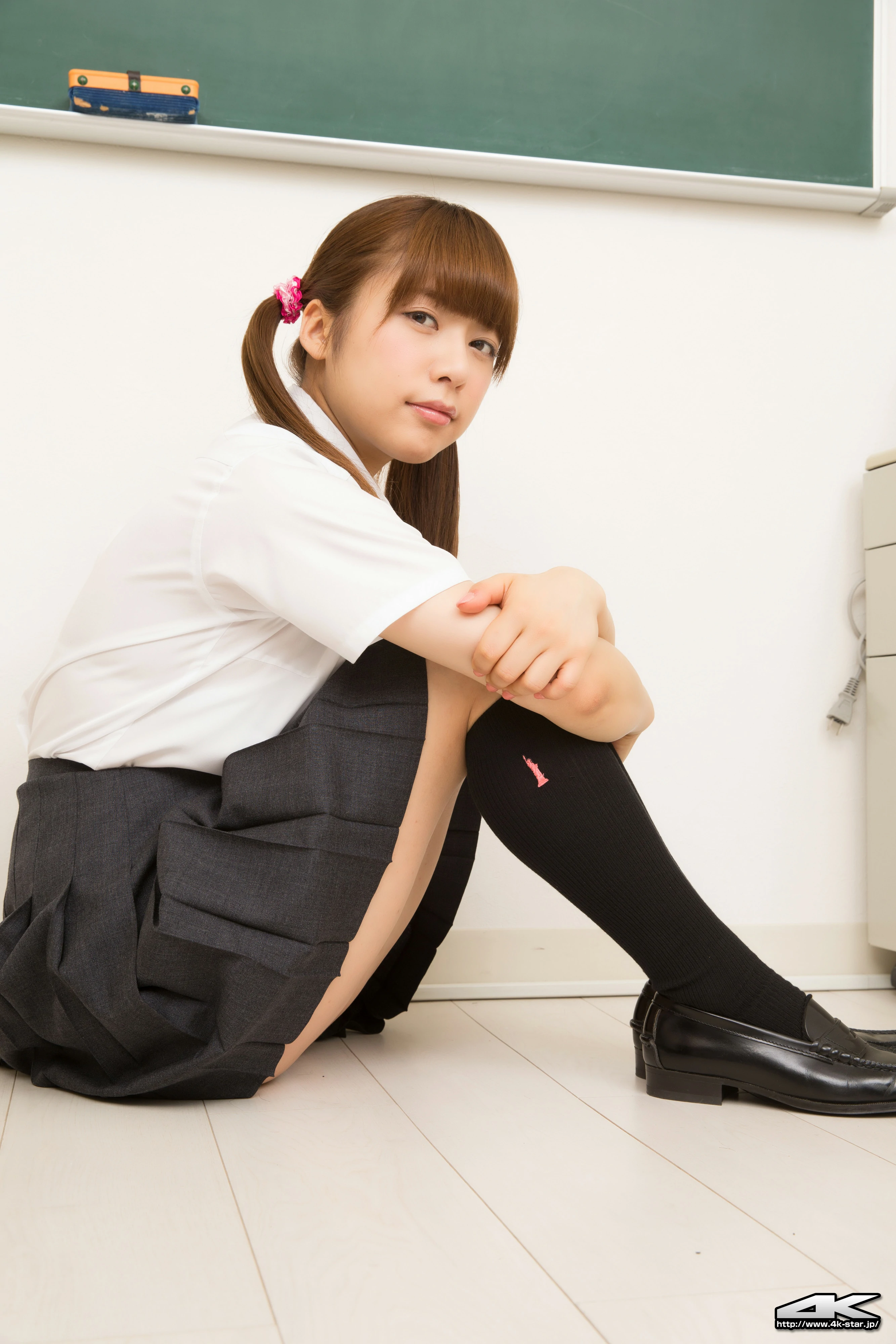 [4K-STAR套图]2015.07.29 和泉美沙希（いずみ みさき，Misaki Izumi）日本高中女生制服加白色内衣性感私房写真集,