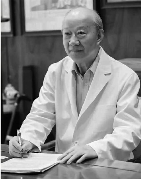 肝胆肾结石专家、“长根结石疗法”发明人王长根医师