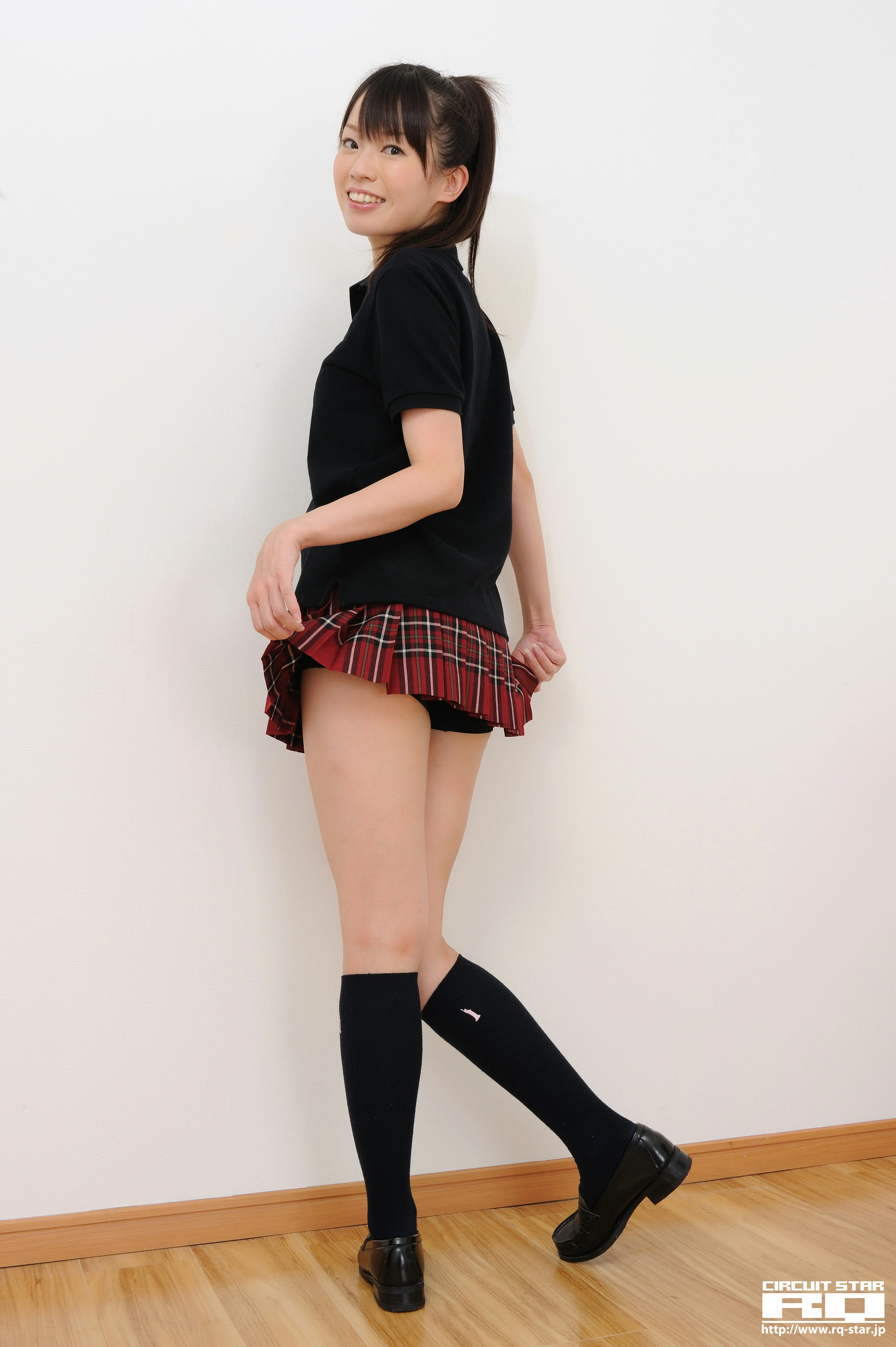 [RQ-STAR写真]NO.00379 小泉みゆき（小泉美雪，Miyuki Koizumi）日本高中女生制服与短裙性感私房写真集,
