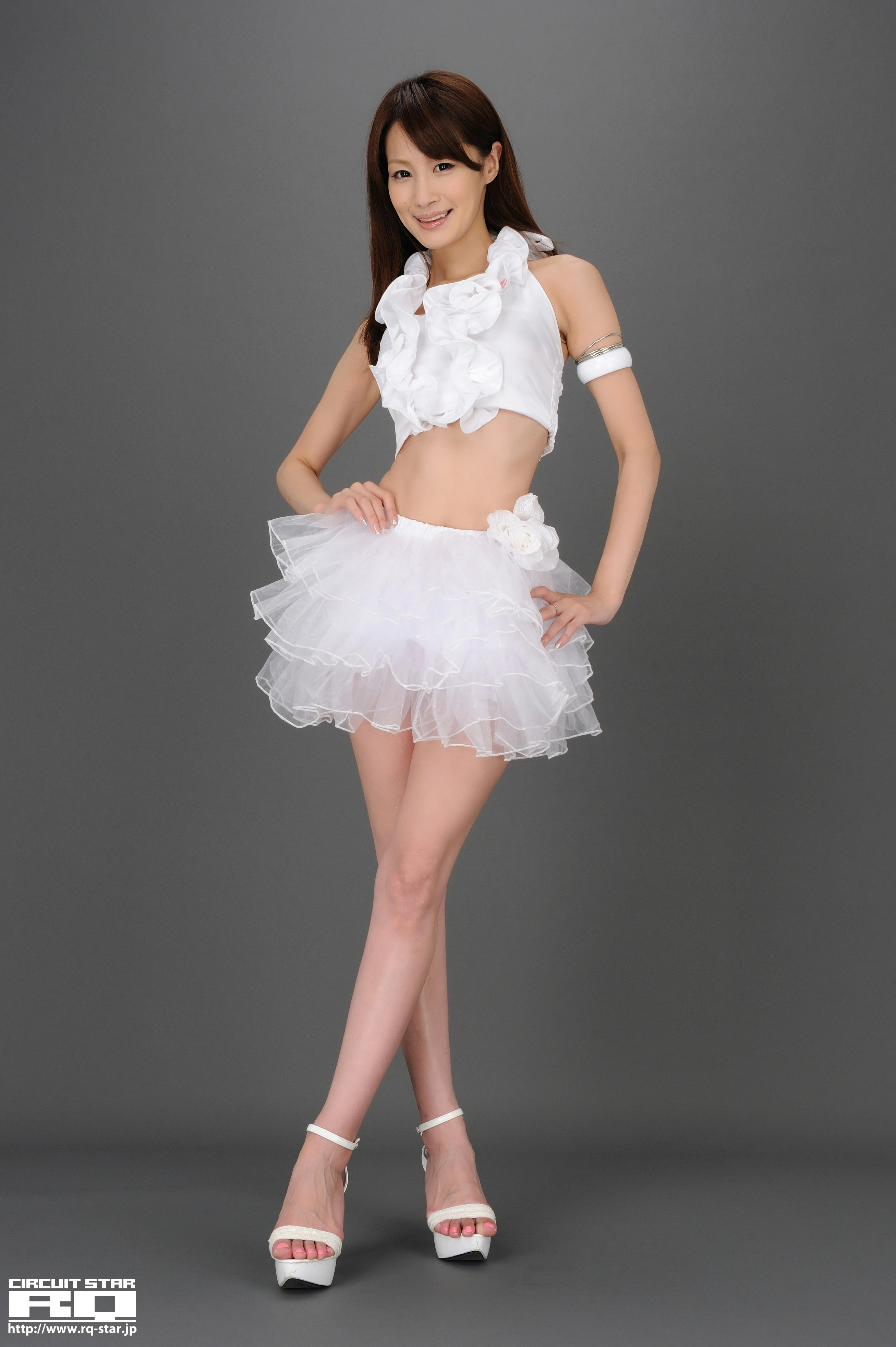 [RQ-STAR写真]NO.00548 咲原さおり Saori Sakihara 白色高腰上衣加透视短裙性感私房写真集,