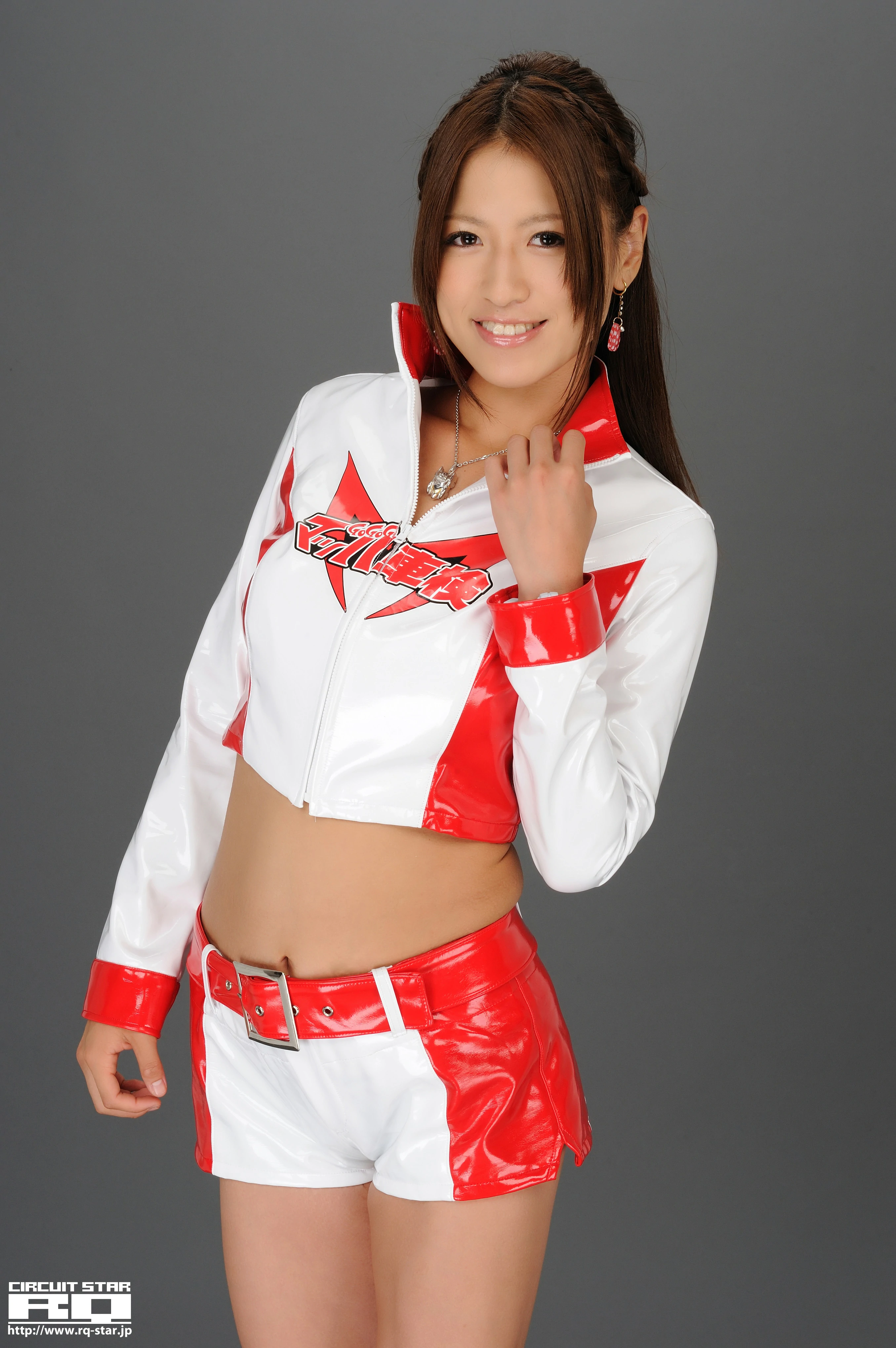 [RQ-STAR写真]NO.00567 水原はる Haru Mizuhara 红色赛车女郎制服加短裙性感私房写真集,