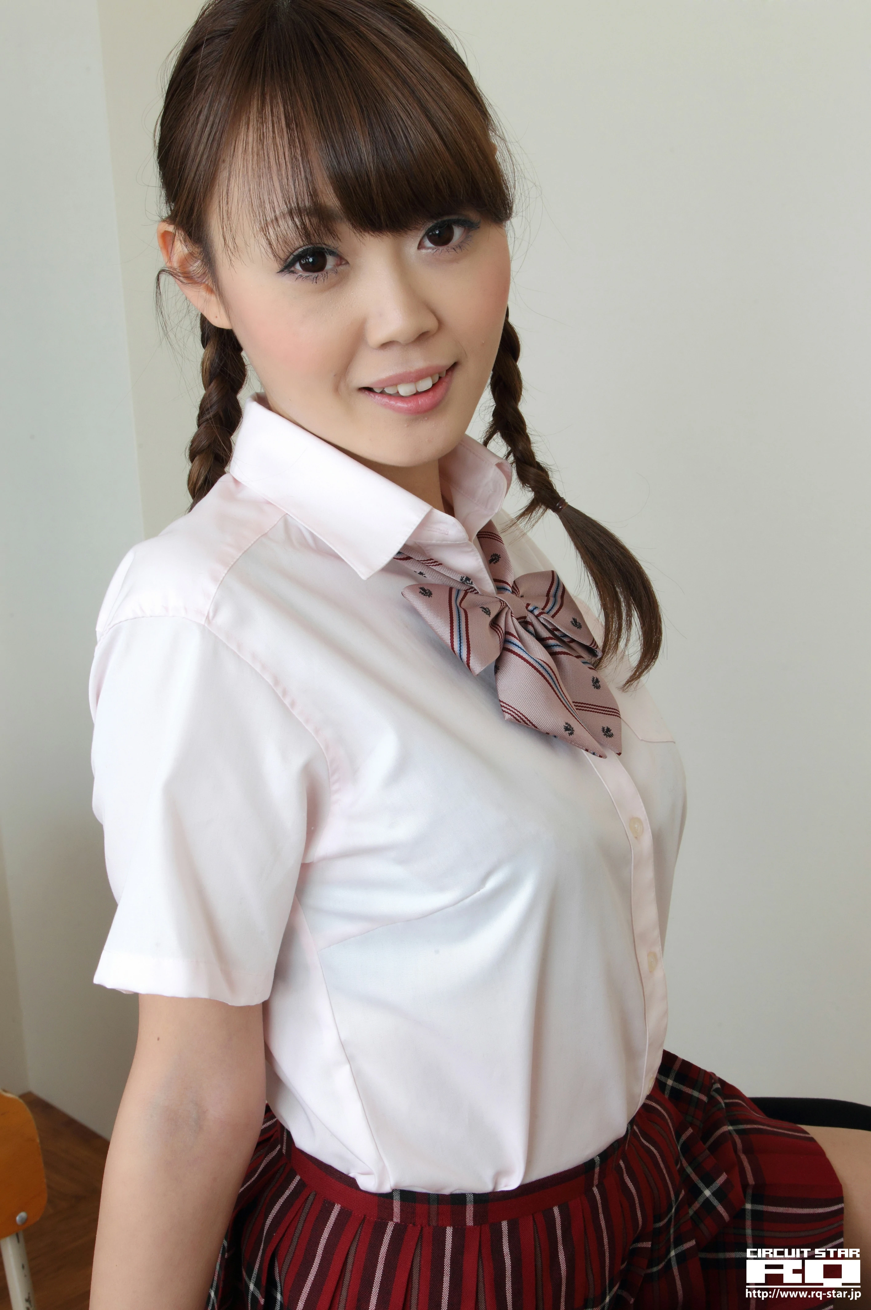 [rq Star写真]no 00595 相原麻美（大浦麻美，asami Ohura）日本高中女生制服加短裙性感私房写真集 74 Rq