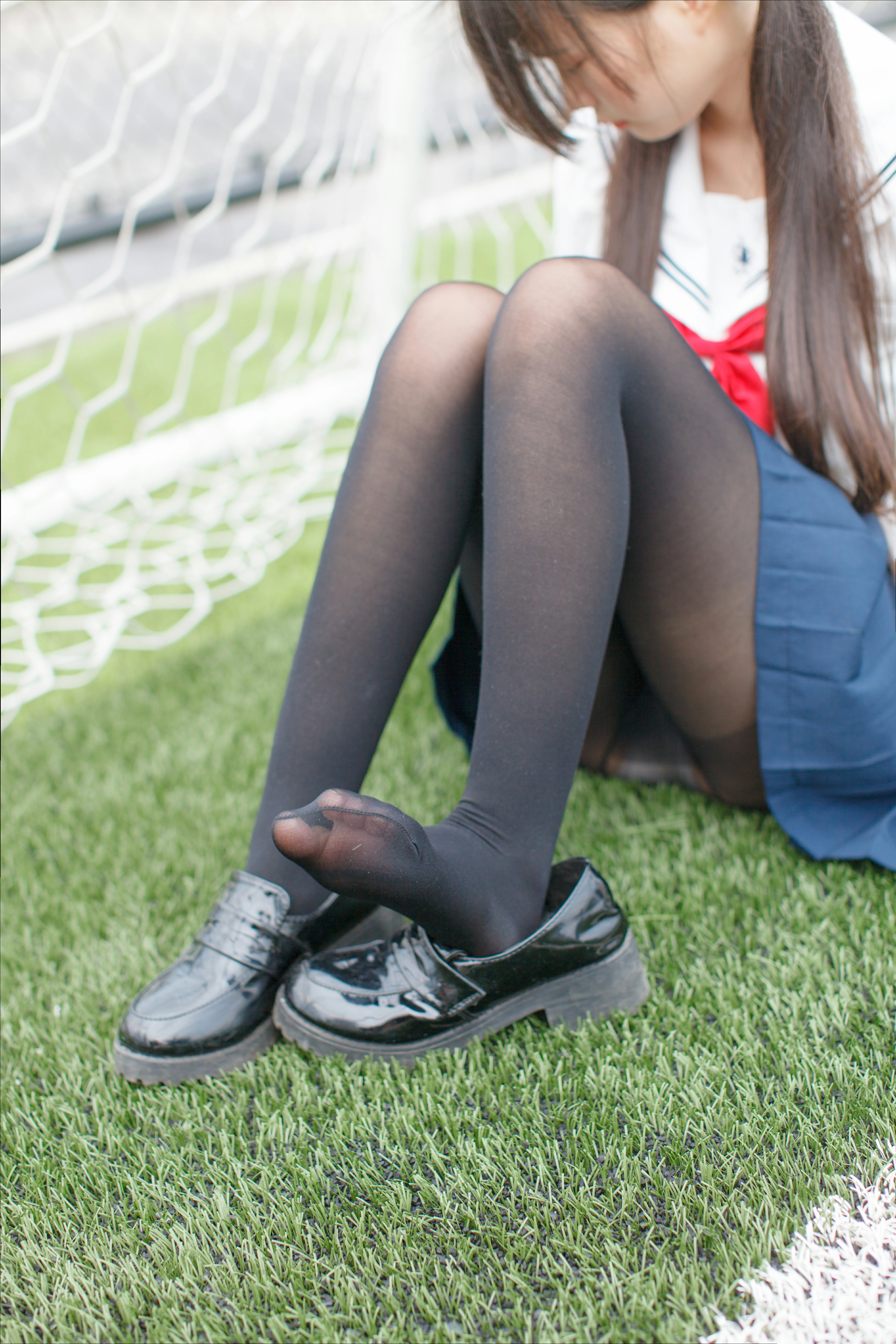 [少女秩序]群内福利01 清纯少女 JK制服与短裙加黑丝美腿性感写真集,