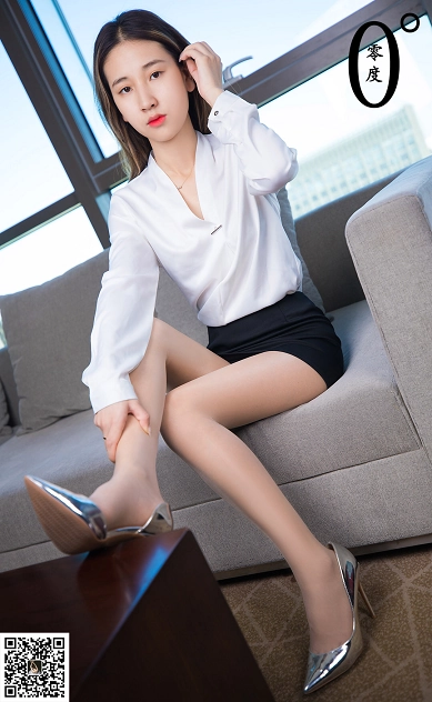 [LD零度摄影]NO.005 性感女秘书 白色衬衫与黑色短裙加肉丝美腿私房写真集