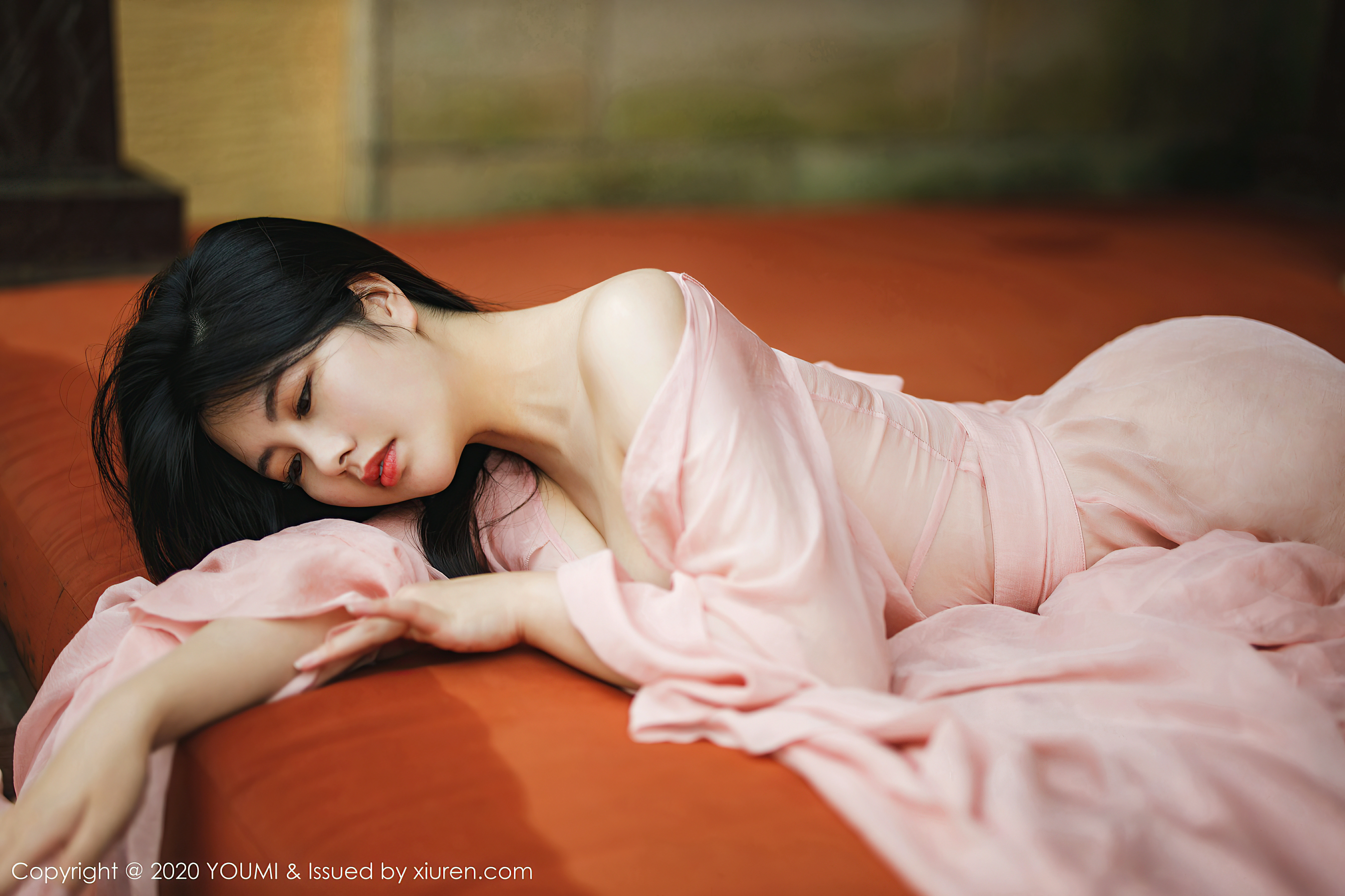 [YOUMI尤蜜荟]YMH20200907VOL0523 娜露Selena 粉色透视情趣睡衣裙性感私房写真集,