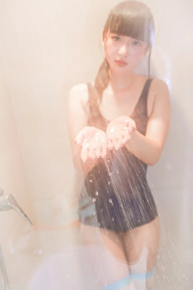 [兔玩映画]B63.008 湿身诱惑 浴室清纯少女 蓝色连体比基尼泳装性感私房写真集