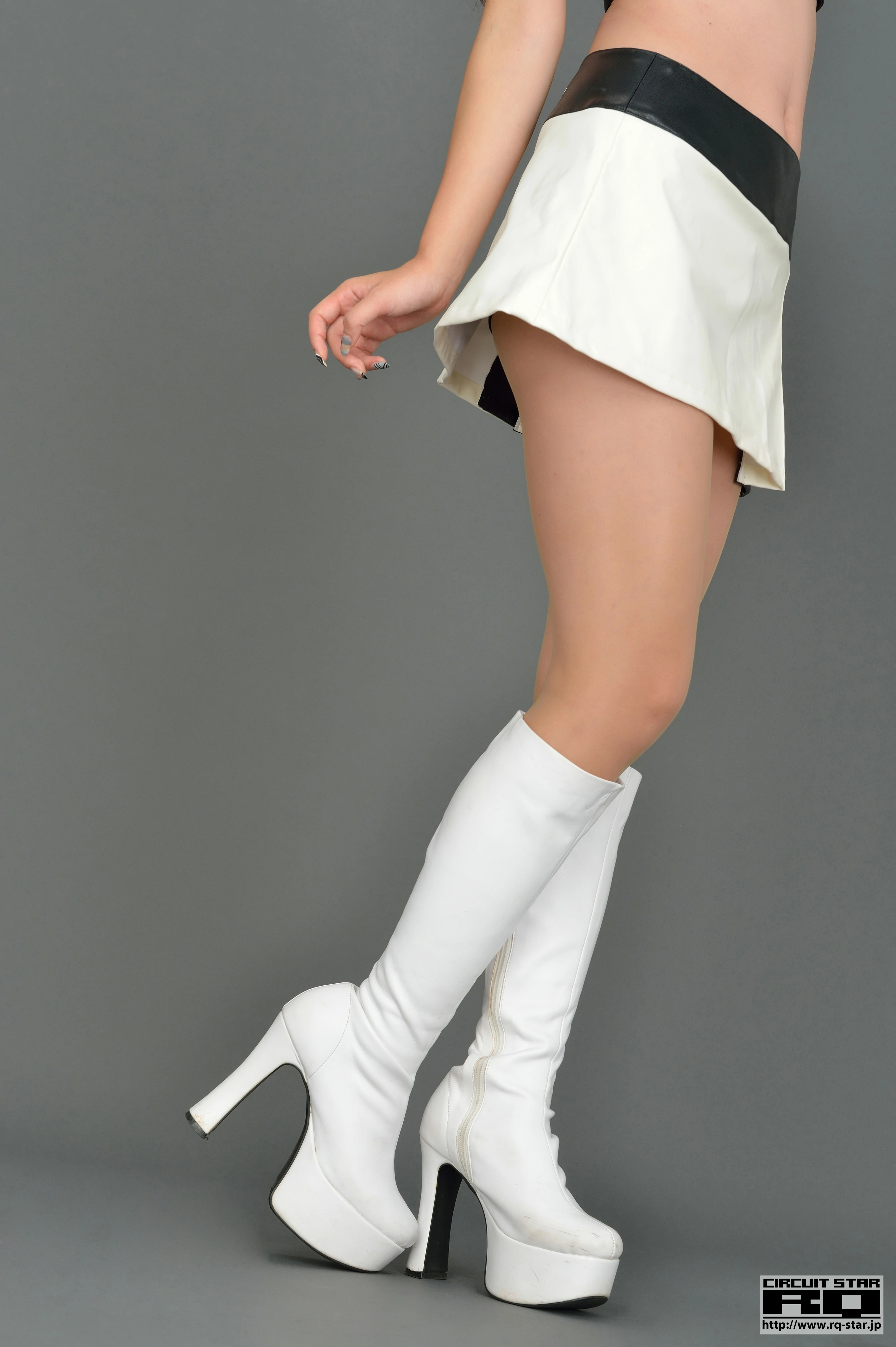 [RQ-STAR写真]NO.00692 長谷部佑香(长谷部佑香，Yuuka Hasebe)白色赛车女郎制服加短裙私房写真集,