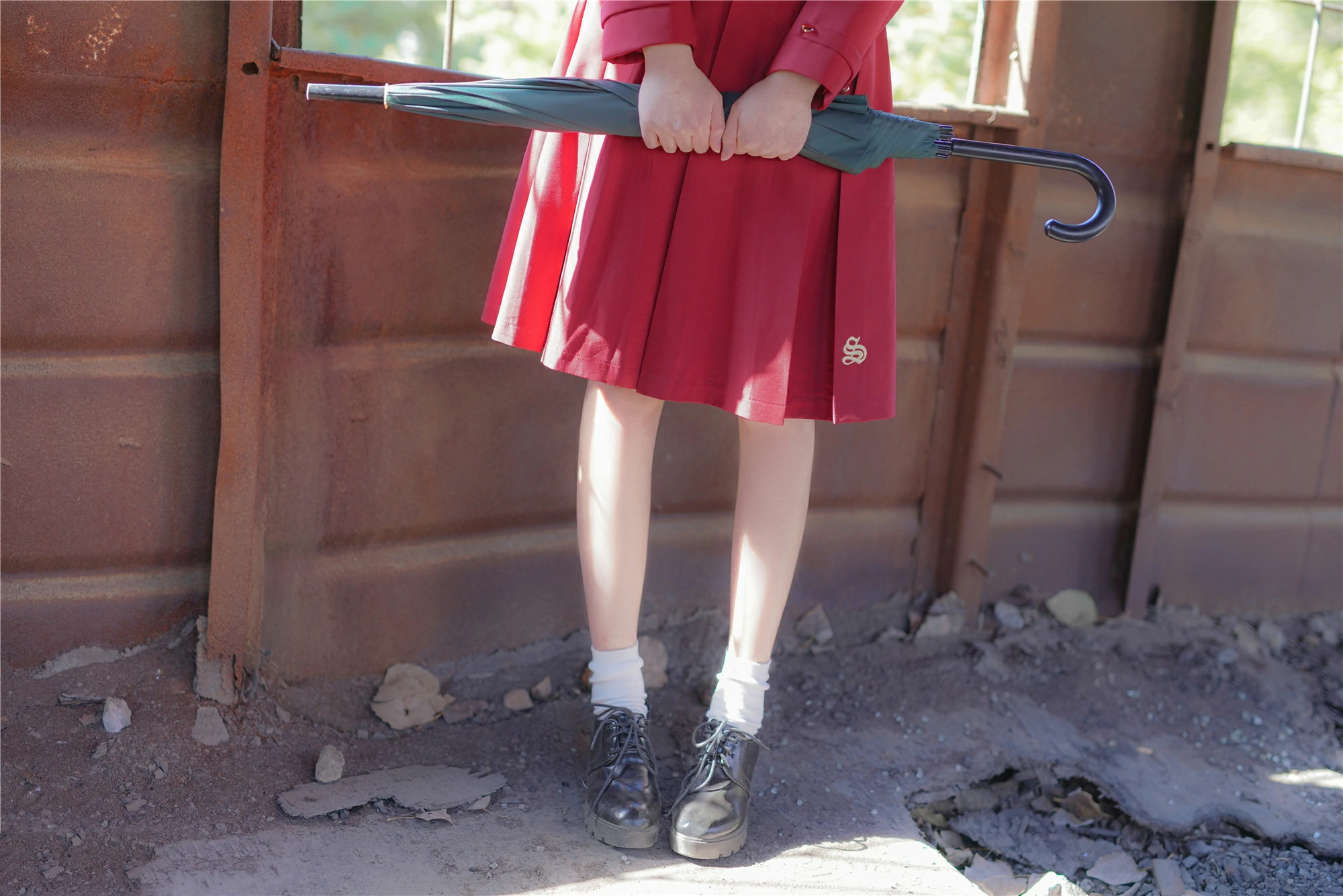 [喵糖映画]VOL.444 萝莉少女 红色JK制服连衣裙清纯可爱私房写真集,