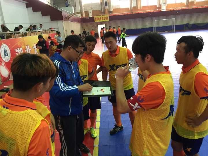 襄阳五人制足球赛开打：冠军将代表襄阳打全省联赛
