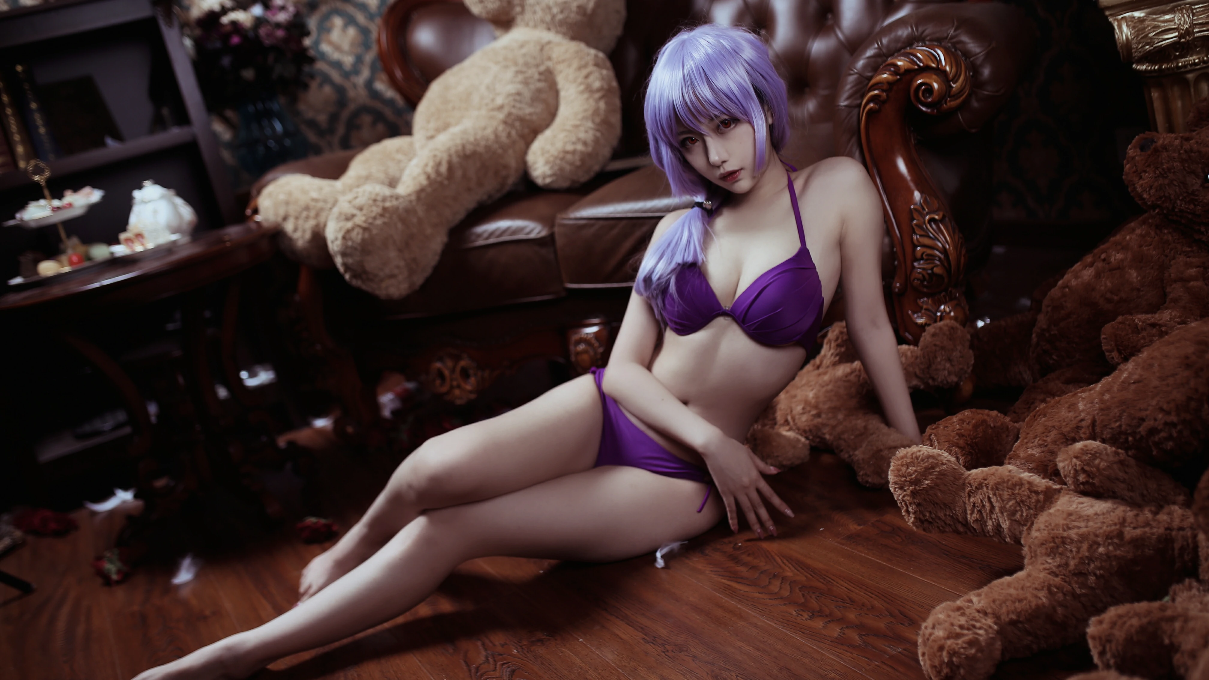 清纯萝莉沙罗 Shika小鹿鹿 紫色情趣比基尼泳装性感私房写真,