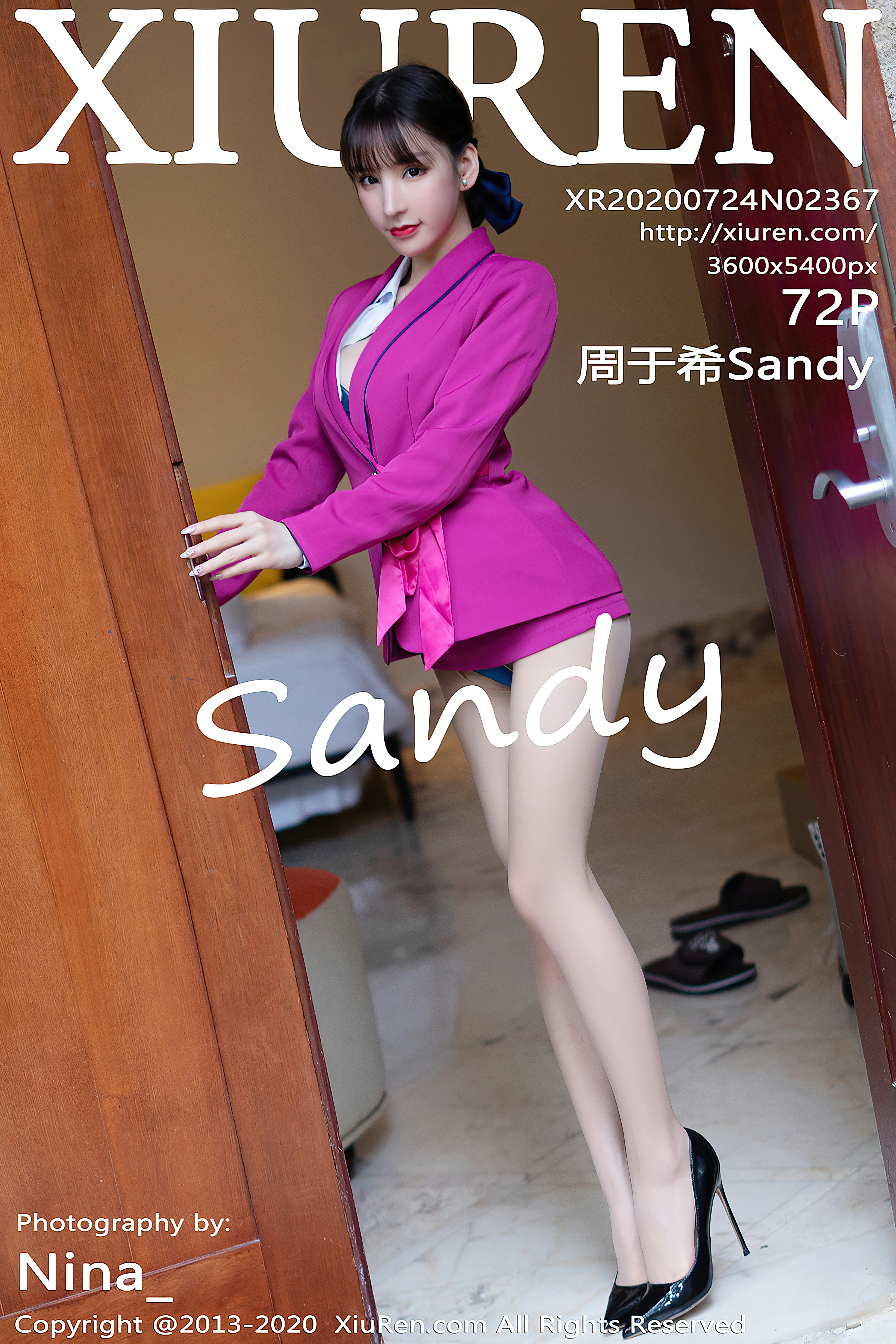 [XiuRen秀人网]XR20200724N02367 性感空姐 周于希Sandy 红色制服与短裙加肉丝美腿私房写真集,000001