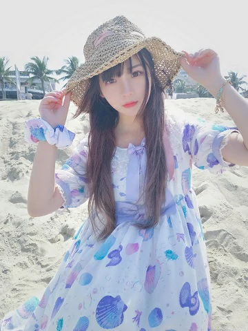 清纯少女 古川kagura 蓝色连身裙之沙滩写真