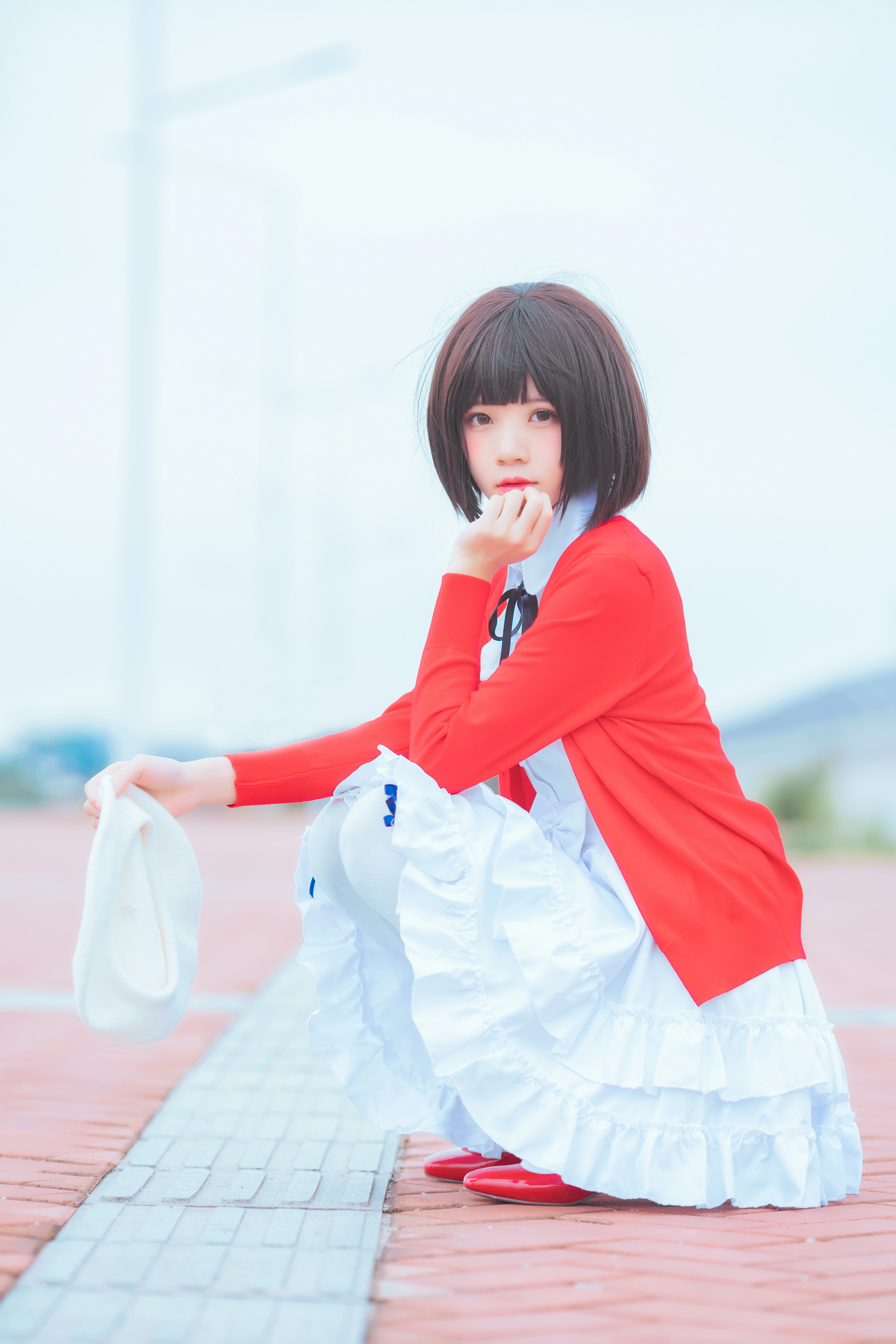 清纯少女 桜桃喵 红色外套与白色连衣裙加白色丝袜美腿街拍写真,0023