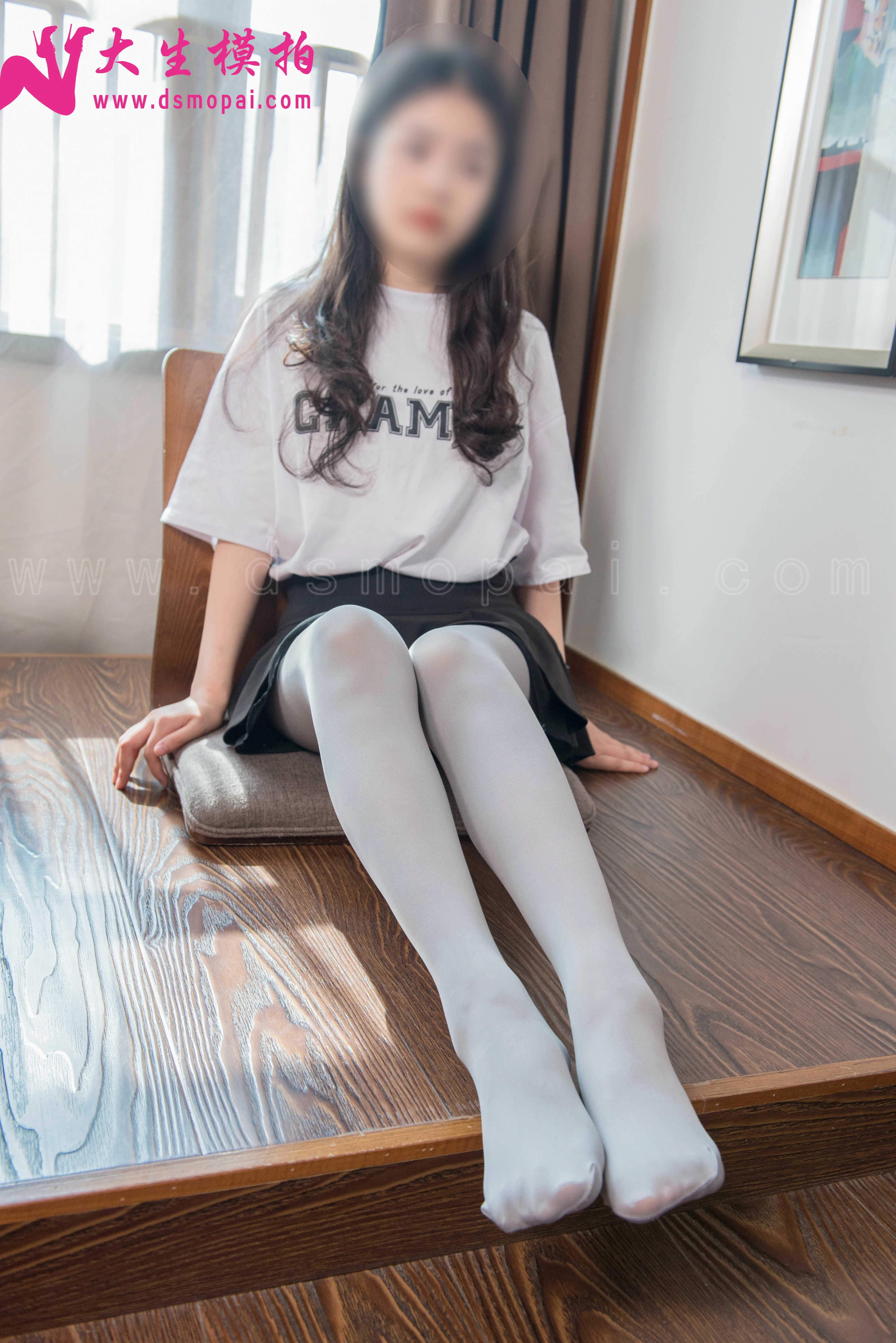 [大生模拍]一元区 圆脸少女 黑色短裙加白色丝袜美腿私房写真集,DSC_1221