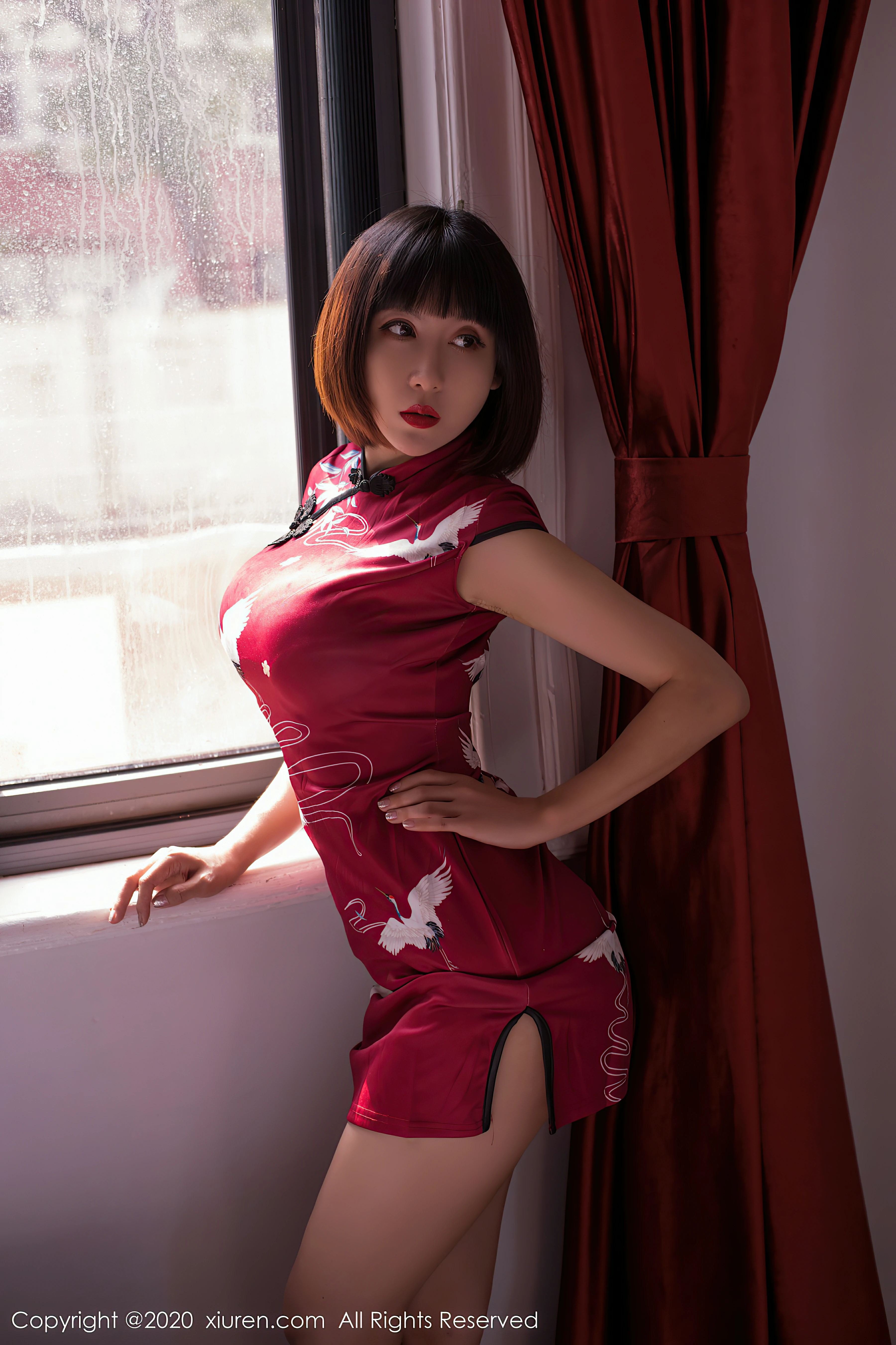 [XiuRen秀人网]XR20201020N02674 安妮斯朵拉_Ann 红色紧身旗袍加塑身内衣性感私房写真集,0015