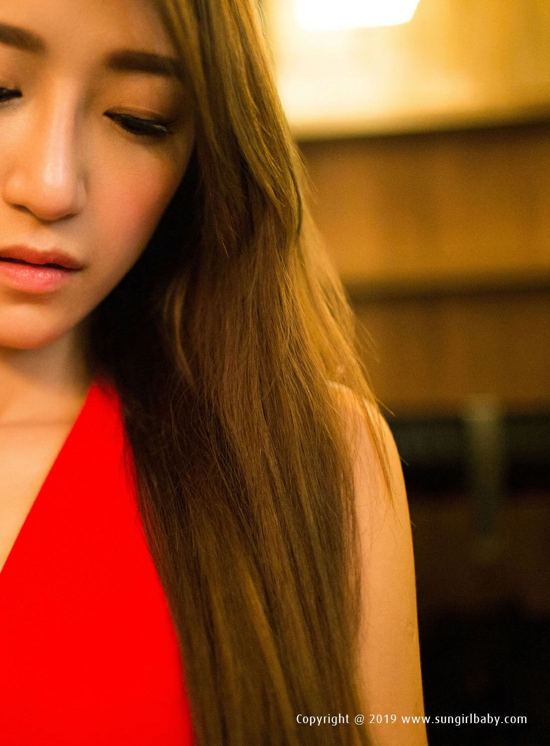 [SUNGIRL阳光宝贝]NO.038 迷濛视界 Yuna 金娜娜 红色吊脖连身礼裙性感写真,0008