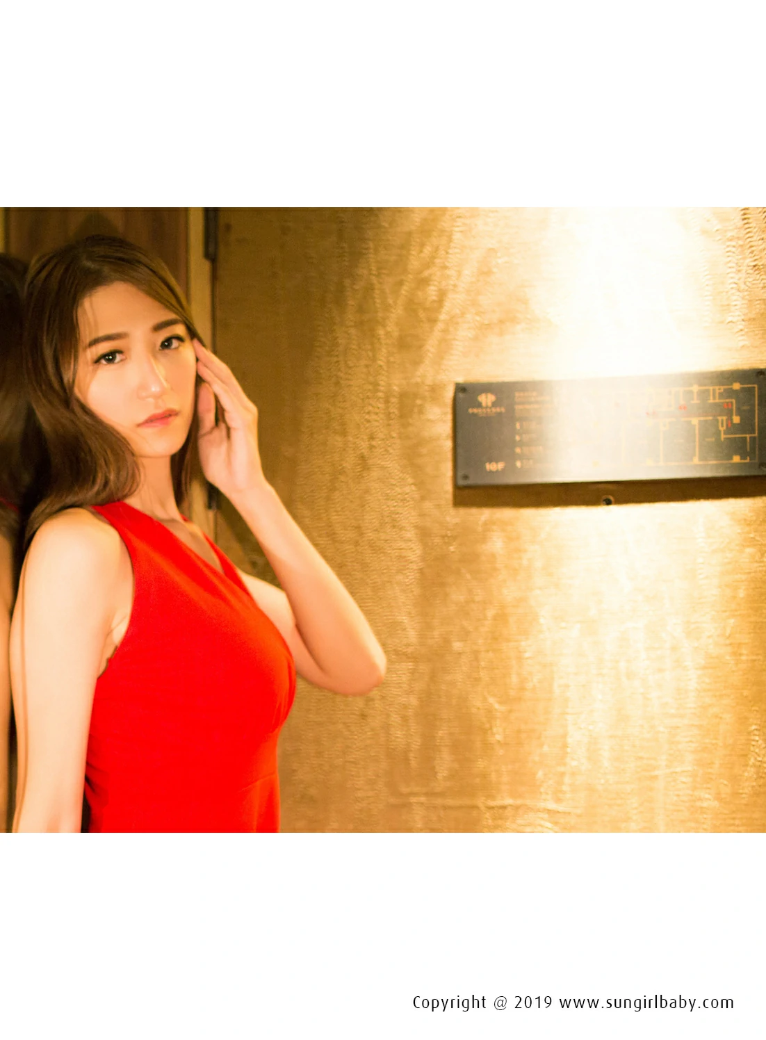 [SUNGIRL阳光宝贝]NO.038 迷濛视界 Yuna 金娜娜 红色吊脖连身礼裙性感写真,0016