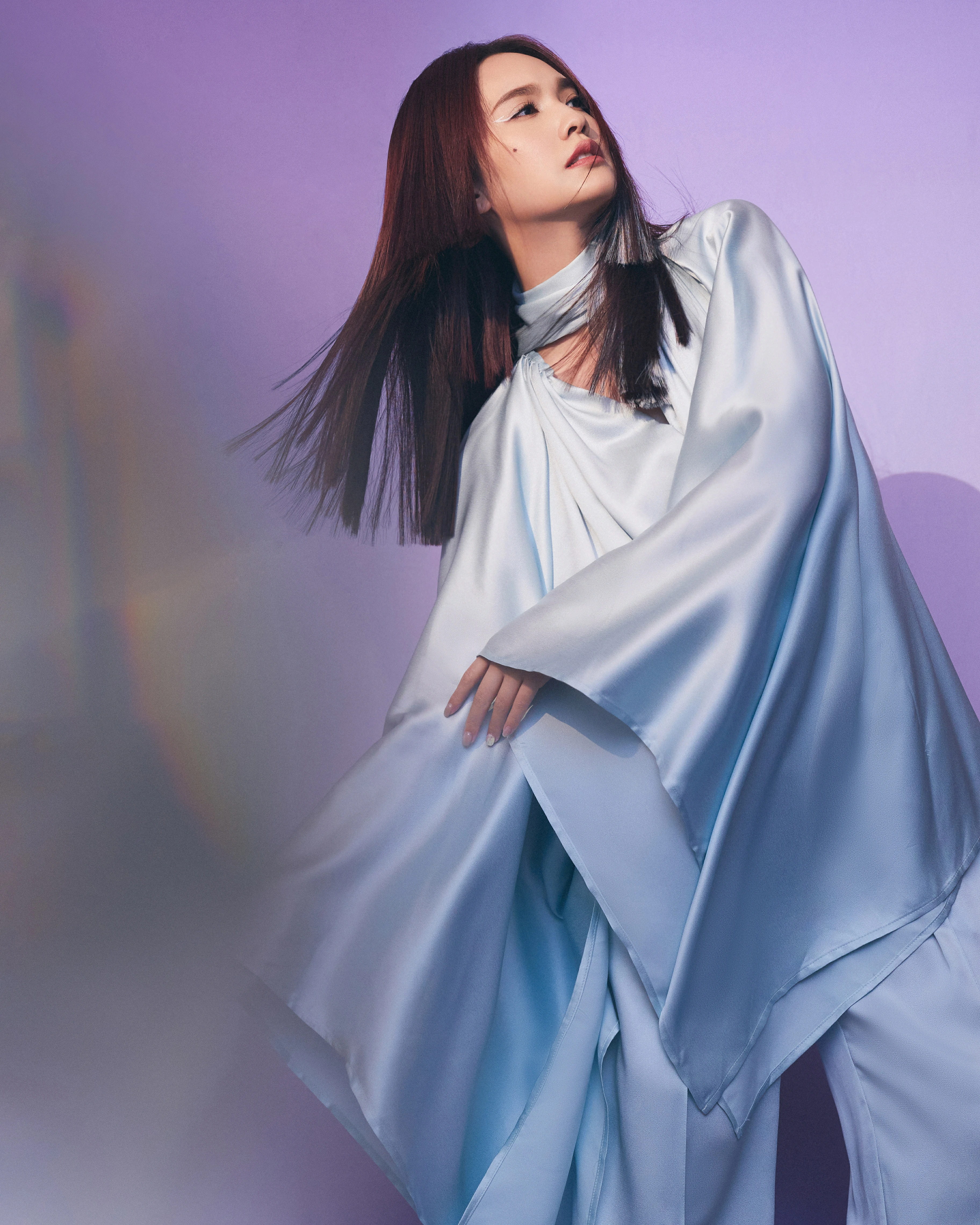 杨丞琳亮相本周《闪光的乐队》 挑染公主切造型带来《天堂》舞台,12