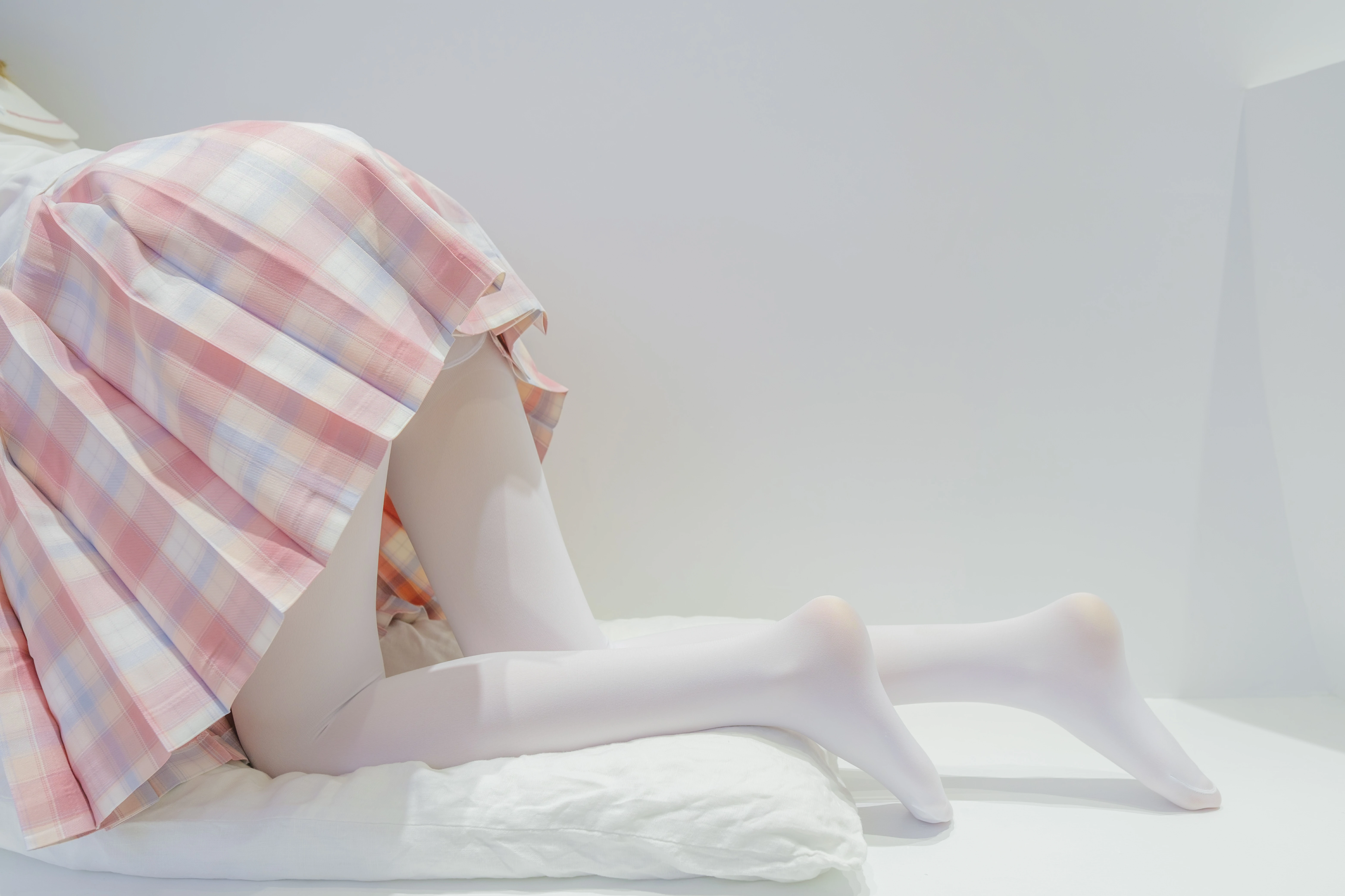 [森萝财团]GZAY3 酒店JK制服小萝莉 白色衬衫与粉色短裙加白色丝袜美腿性感私房写真集,0036