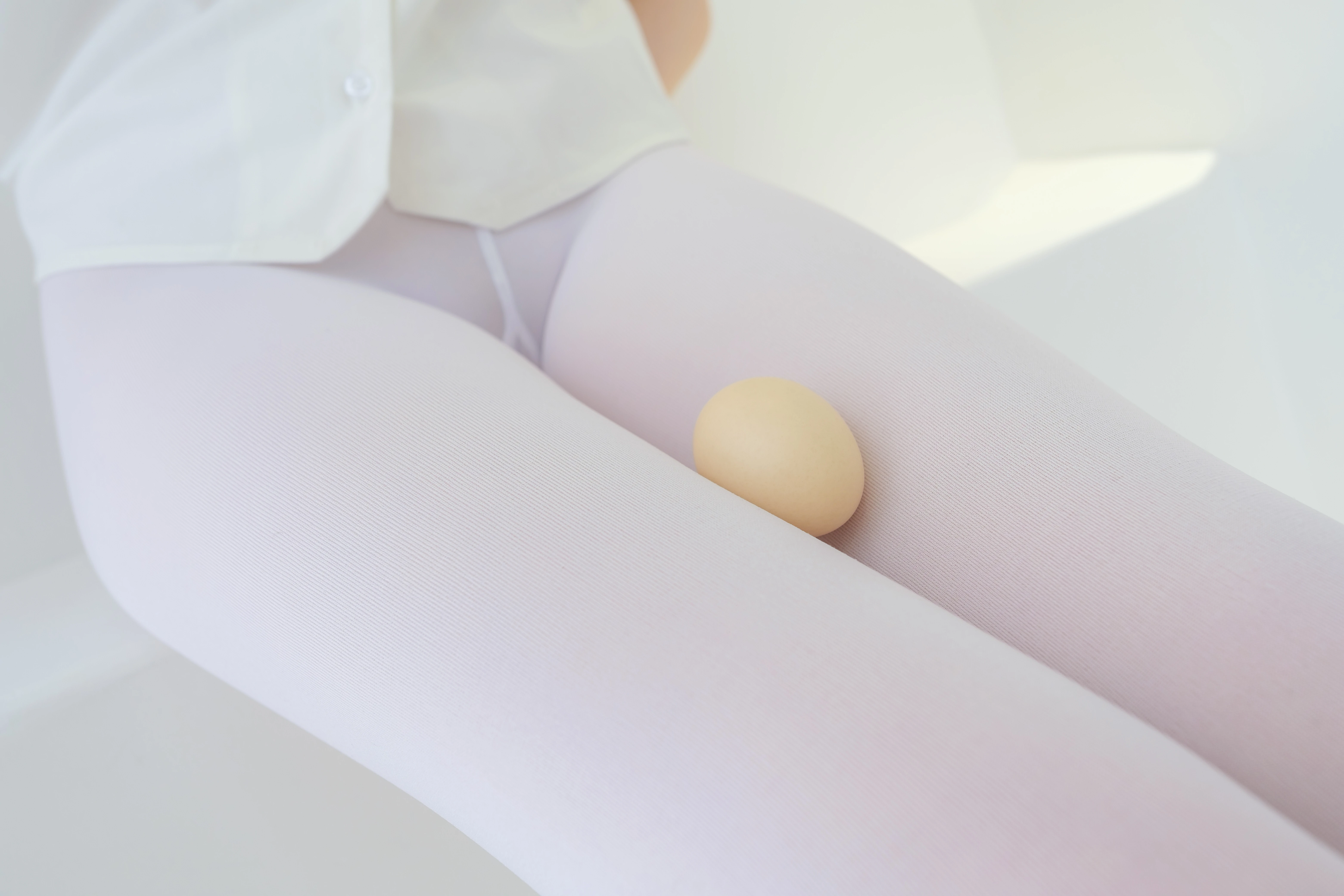 [森萝财团]GZAY3 酒店JK制服小萝莉 白色衬衫与粉色短裙加白色丝袜美腿性感私房写真集,0097
