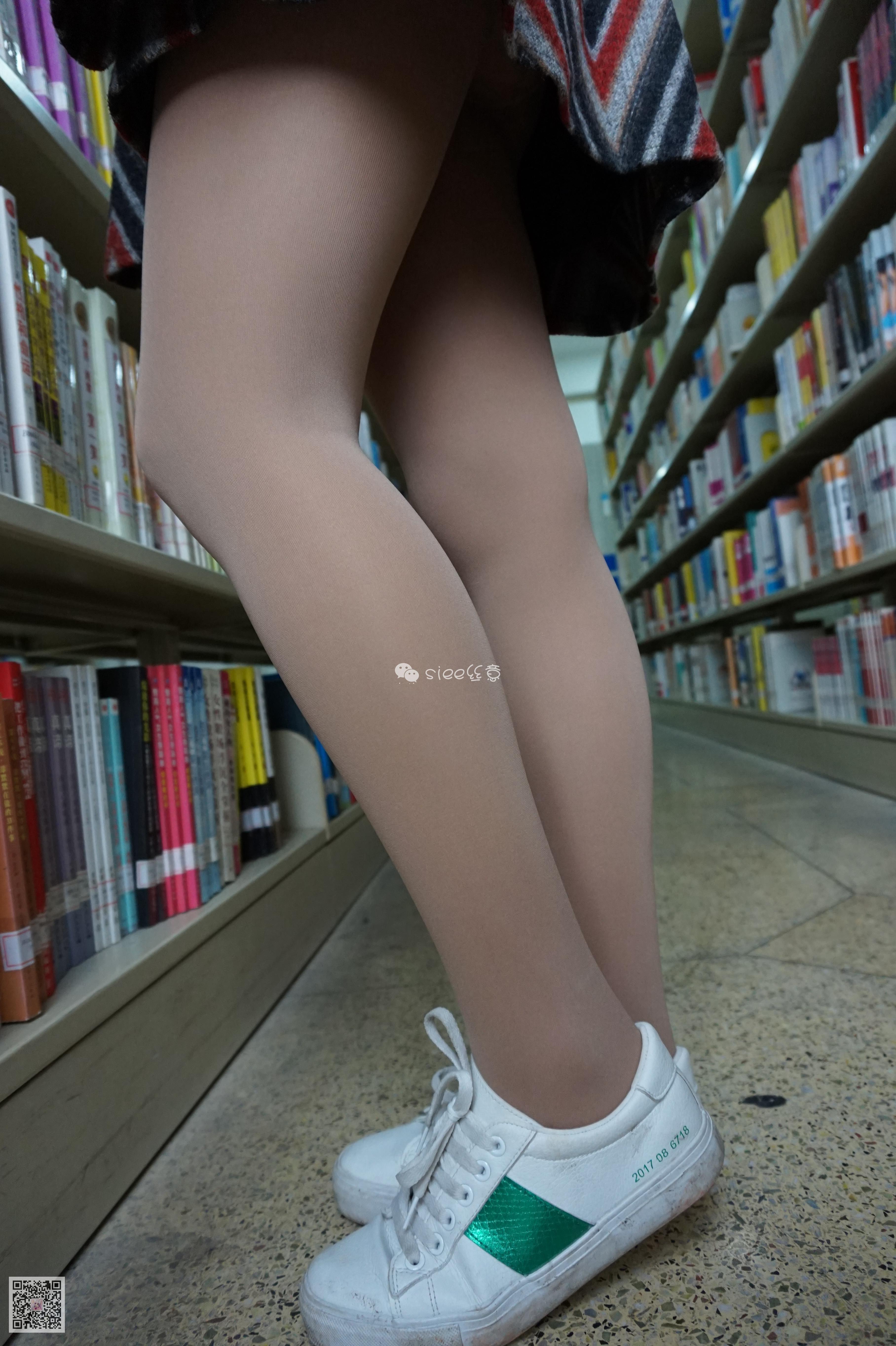 [SIEE丝意]NO.005 图书馆 鱼鱼 白色衬衫与红黑短裙加肉丝美腿私房写真集,9