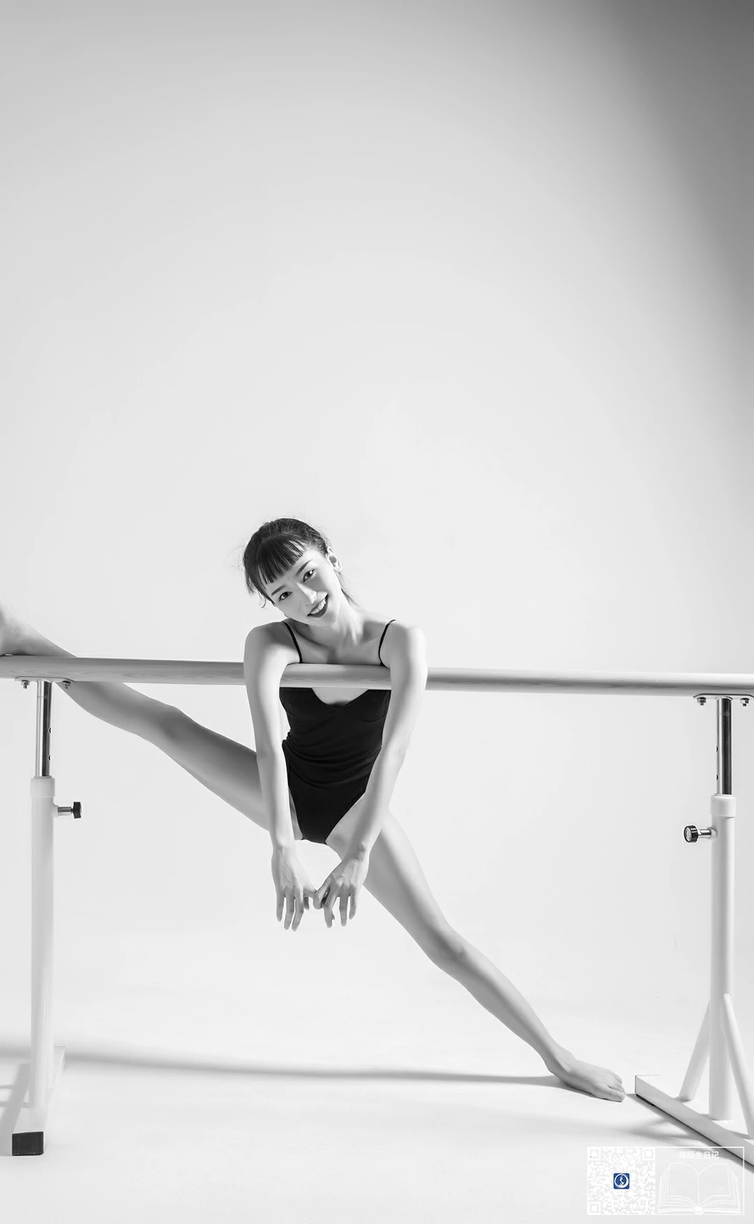 [GALLI嘉丽]舞蹈生日记 023 高洋 黑色紧身吊带体操服性感写真集,0005