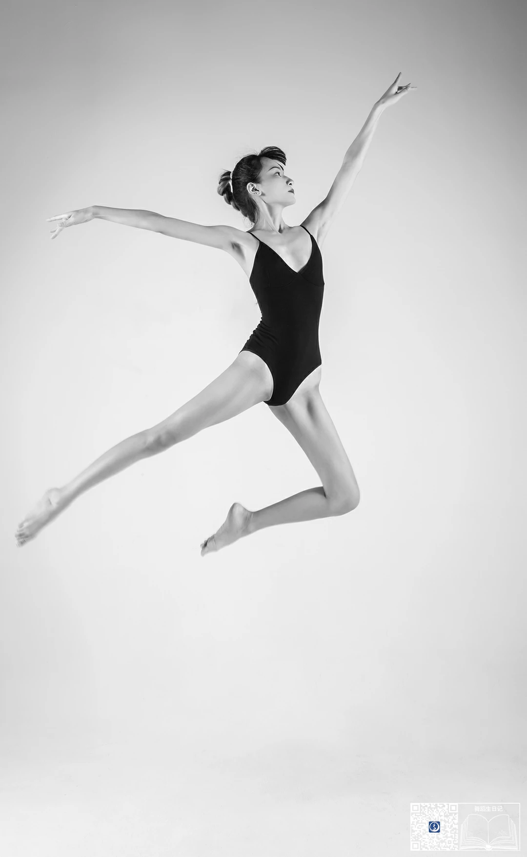 [GALLI嘉丽]舞蹈生日记 023 高洋 黑色紧身吊带体操服性感写真集,0002