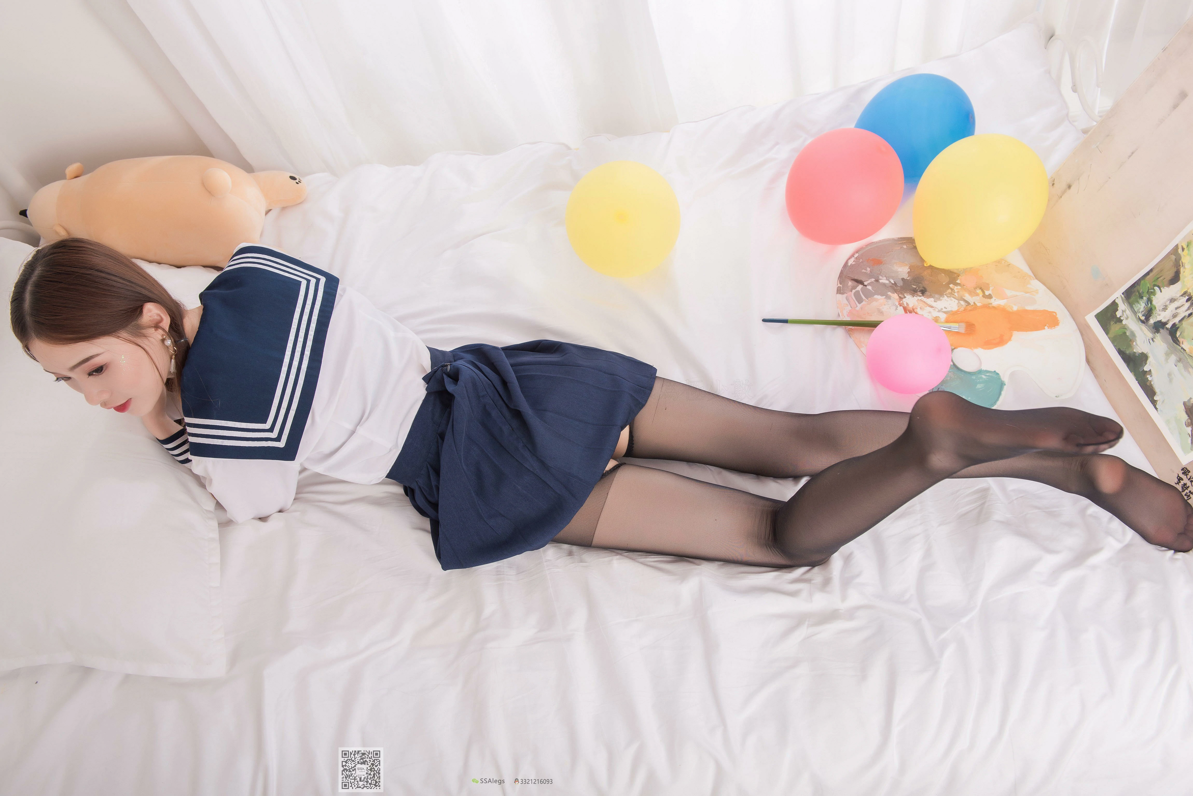[SSA丝社]NO.023 性感小学妹 小琪琪 JK制服与蓝色短裙加黑丝美腿私房写真集,41