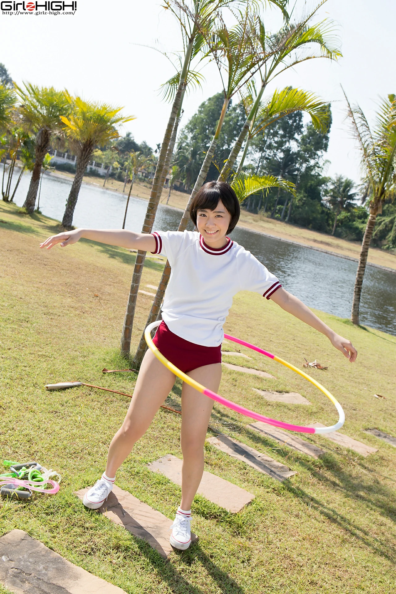 [Girlz-High]0010 西野小春（にしの こはる，Koharu Nishino）白色短袖加红色短裤性感写真集,photo_014