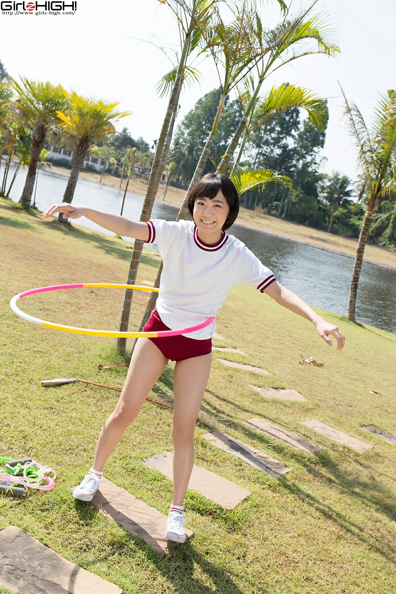 [Girlz-High]0010 西野小春（にしの こはる，Koharu Nishino）白色短袖加红色短裤性感写真集,photo_013