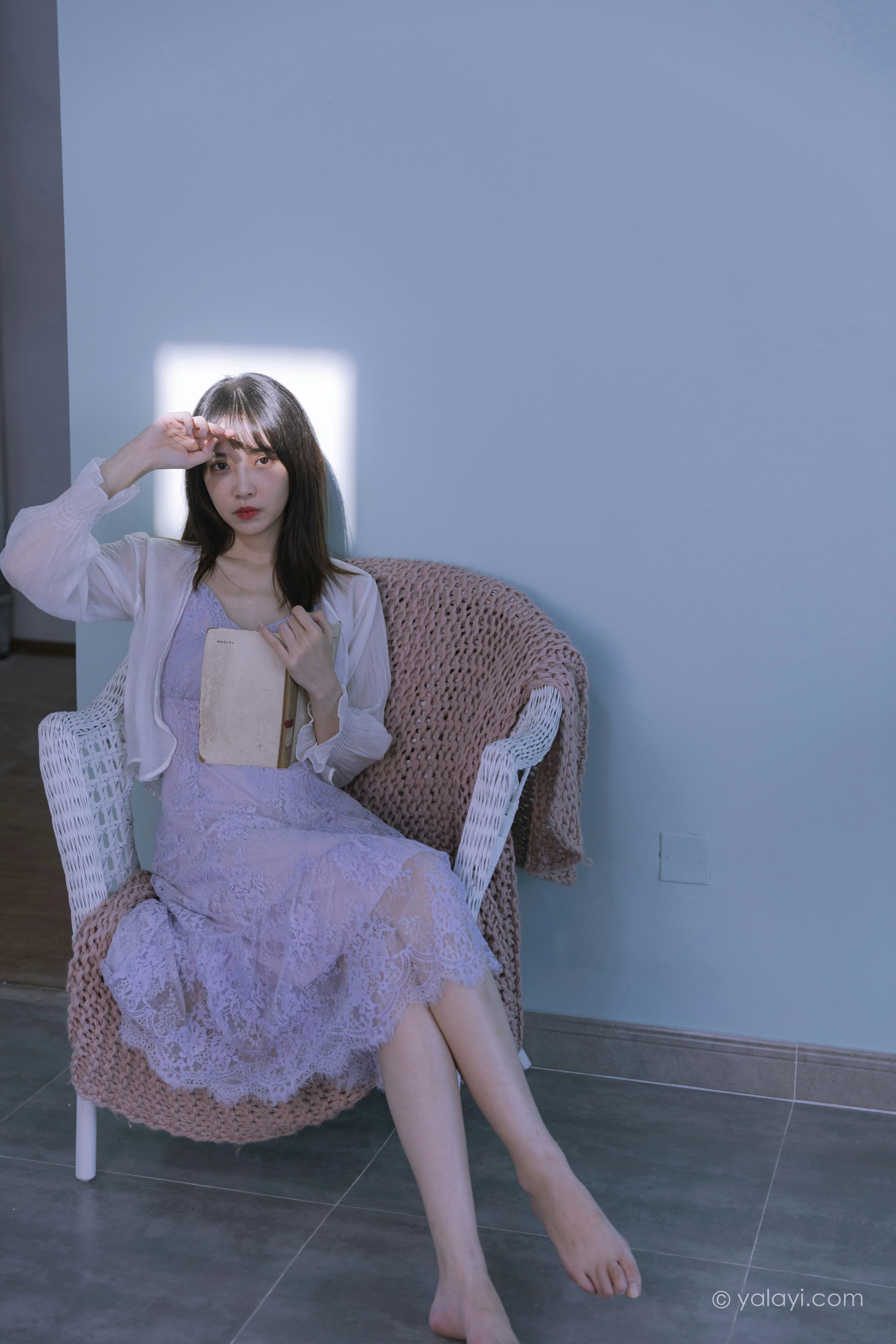[YALAYI雅拉伊]NO.811 紫色的早晨 妍妍 白色透视蕾丝连衣裙居家私房写真集,0014