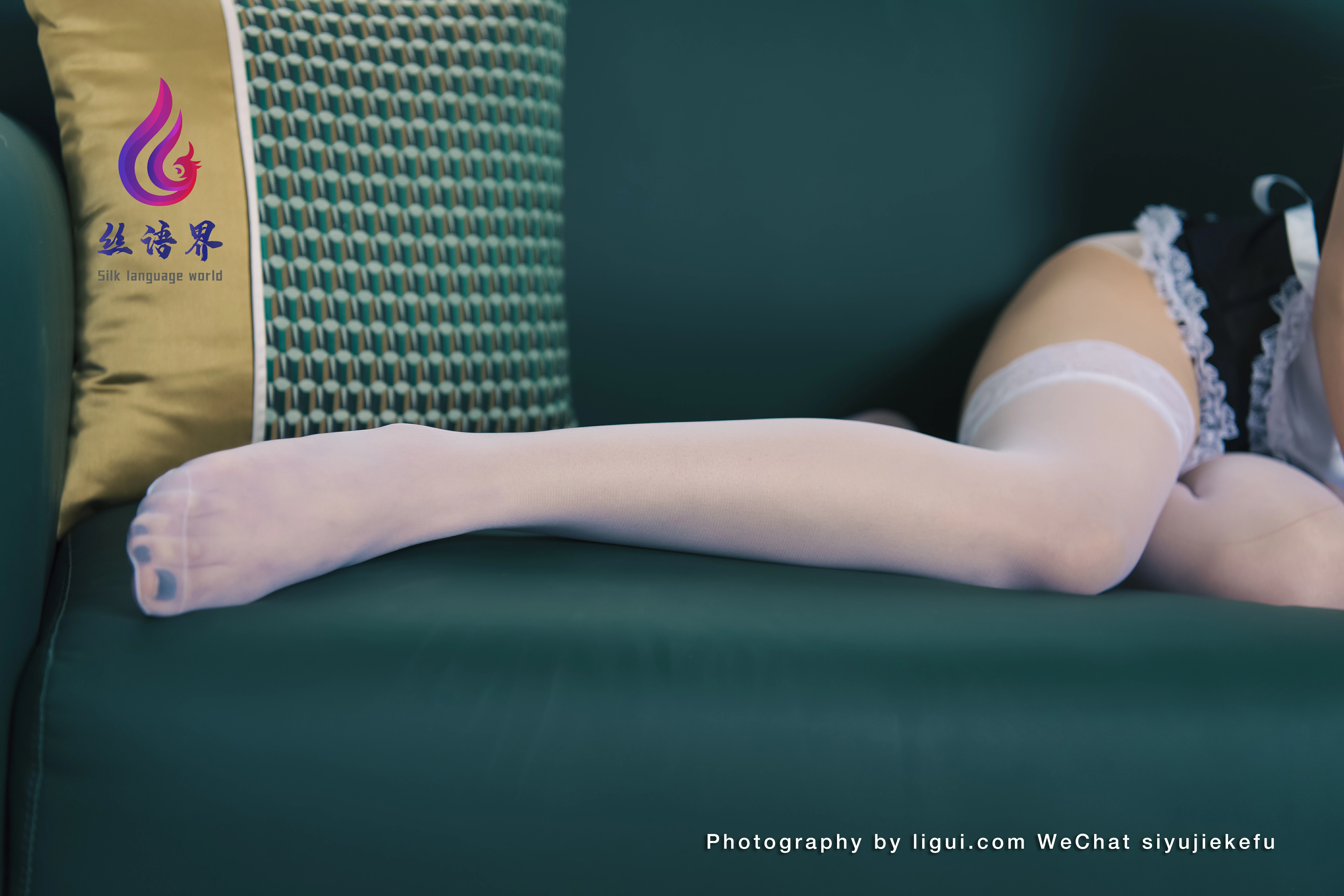 [Ligui丽柜]2022.05.16 我的智能机器女友 大K 性感情趣女仆制服加白色丝袜美腿私房写真集,0063