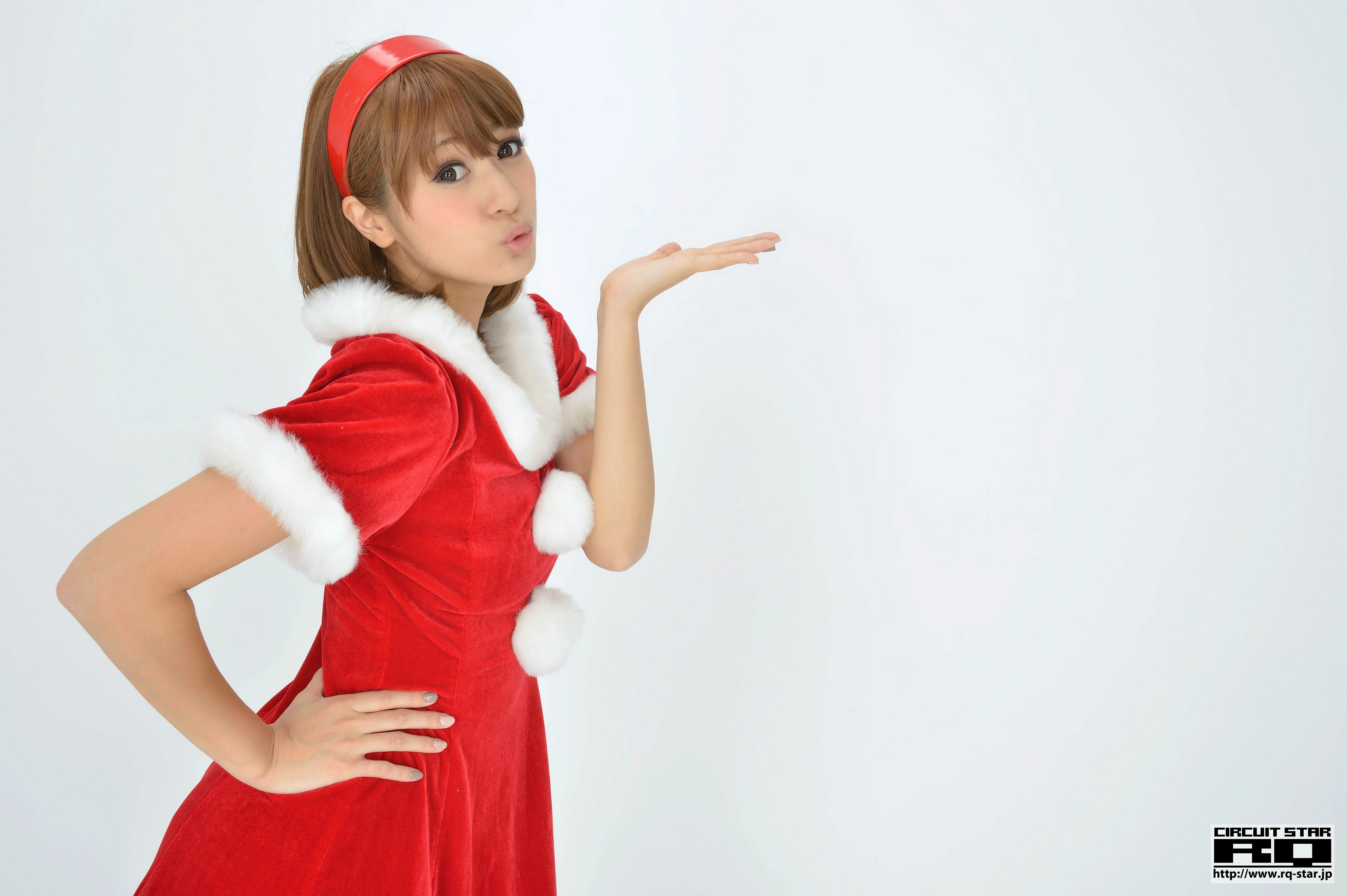 [RQ-STAR写真]NO.00732 柴原麻衣 Mai Shibahara 红色圣诞女郎制服裙清纯写真集,012