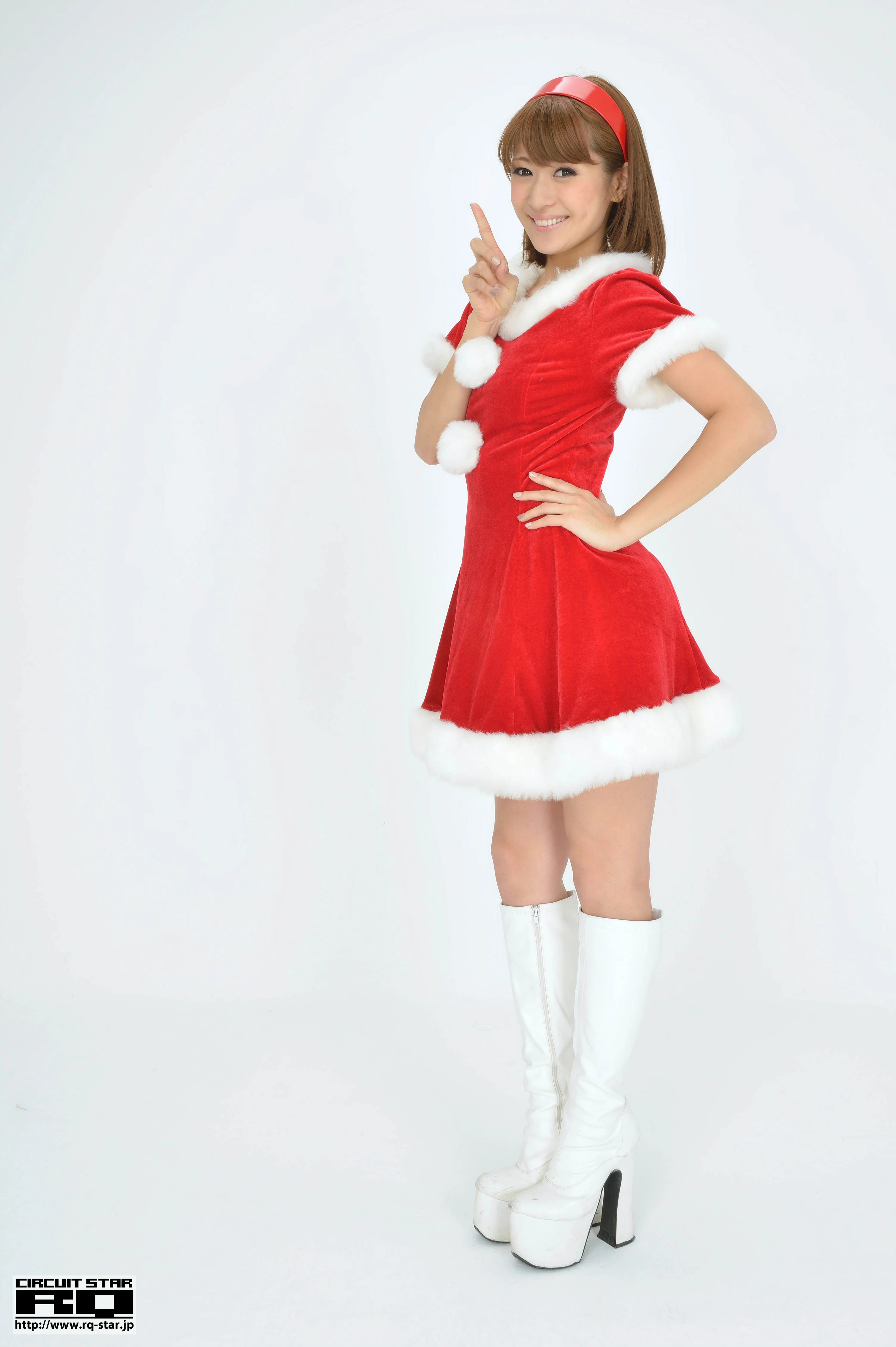 [RQ-STAR写真]NO.00732 柴原麻衣 Mai Shibahara 红色圣诞女郎制服裙清纯写真集,006