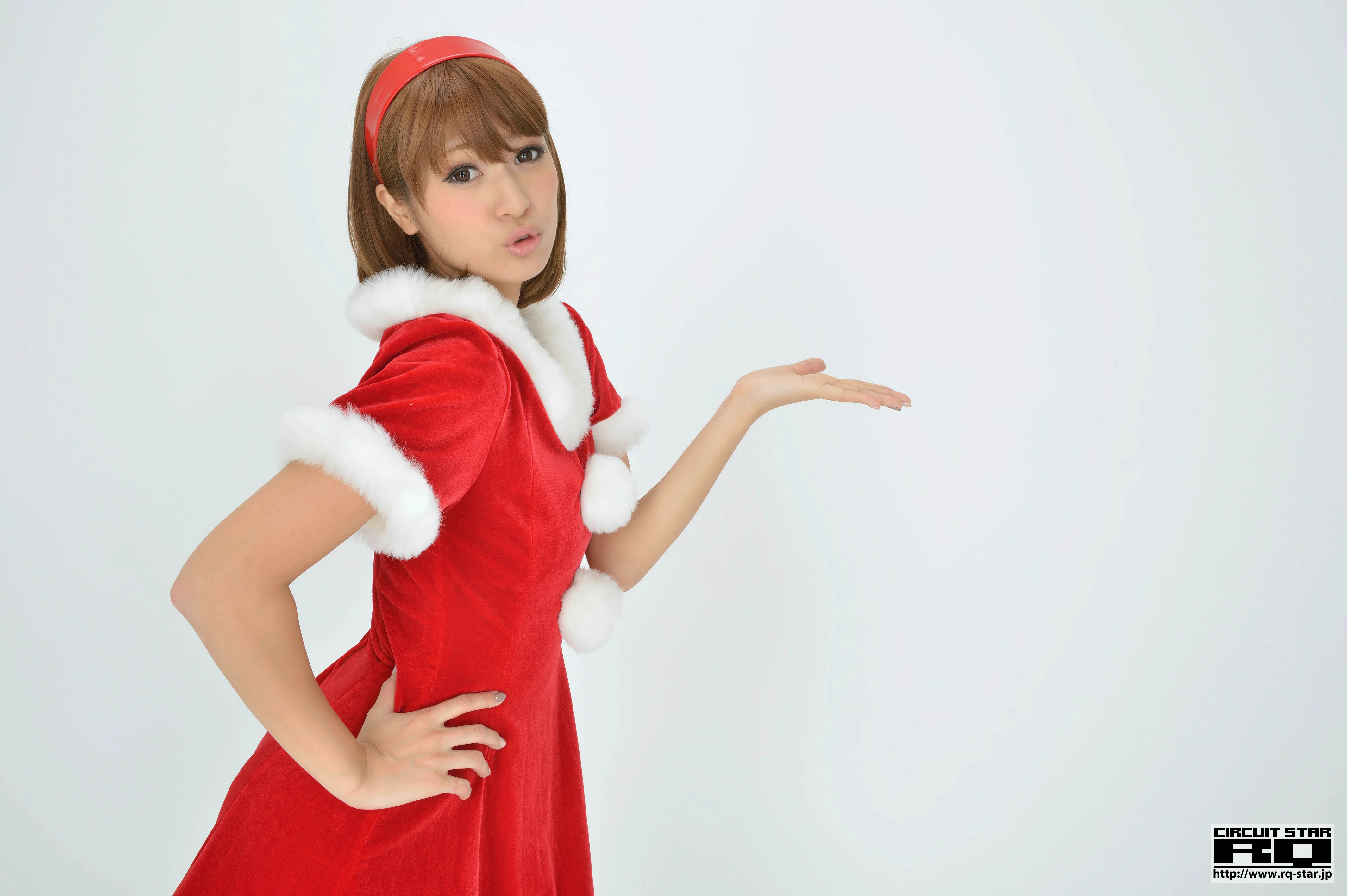 [RQ-STAR写真]NO.00732 柴原麻衣 Mai Shibahara 红色圣诞女郎制服裙清纯写真集,014