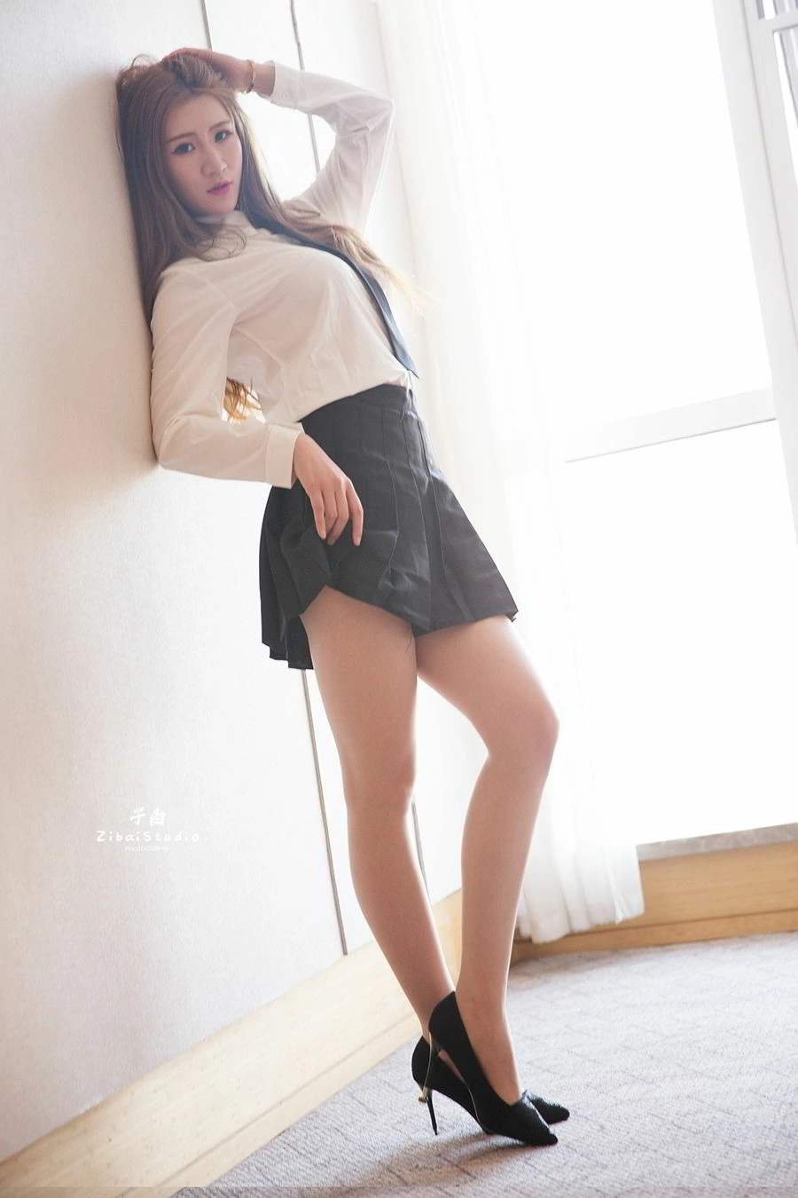 [TouTiao头条女神]2020-04-05 长腿女生 玄子 日本JB制服加黑色短裙性感写真集,022