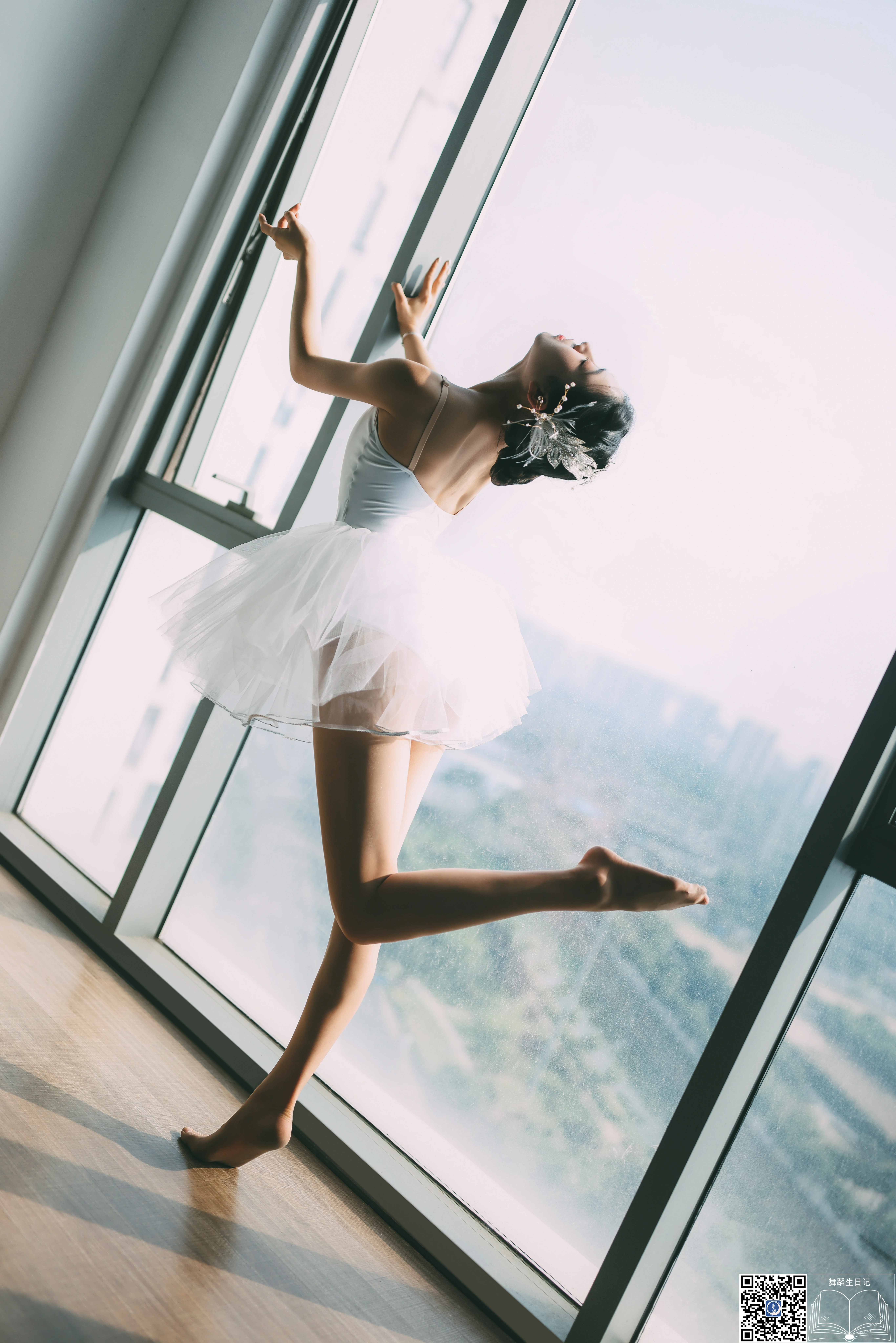 [GALLI嘉丽]舞蹈生日记 047 金星 白色吊带芭蕾舞裙性感写真集,3