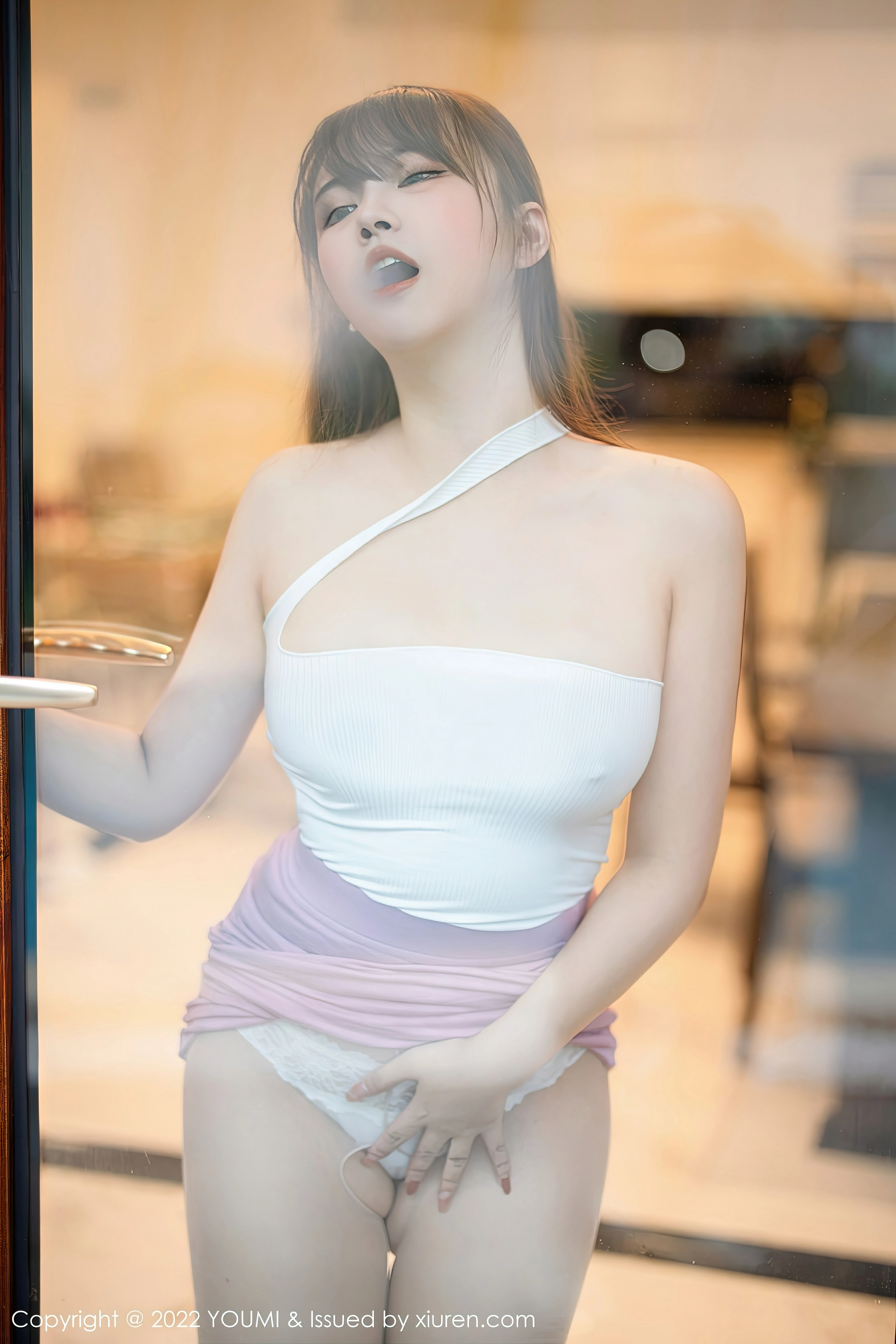 [YOUMI尤蜜荟]YMH20221201VOL0872 张思允Nice 白色背心与粉色短裙加肉丝美腿性感写真集,0014