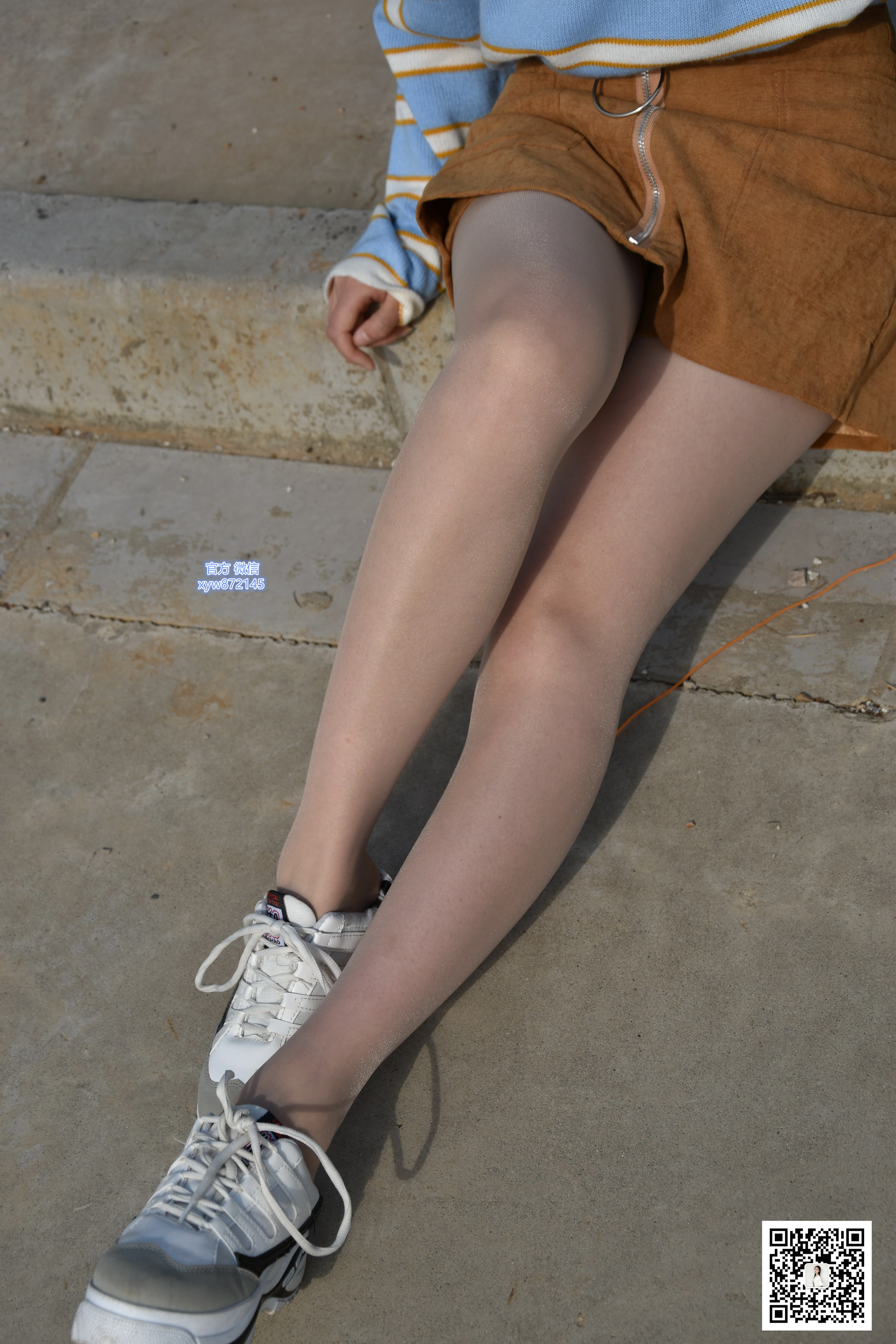 [大生模拍]NO.018 青青芳草地 欣欣 橙色短裙加肉丝美腿性感写真集,DSC_0067
