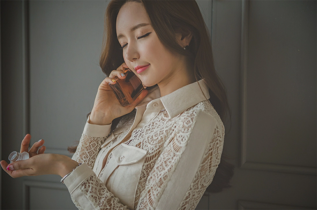 韩国美女模特李妍静 白色透视衬衫加镂空长裙性感写真集,13